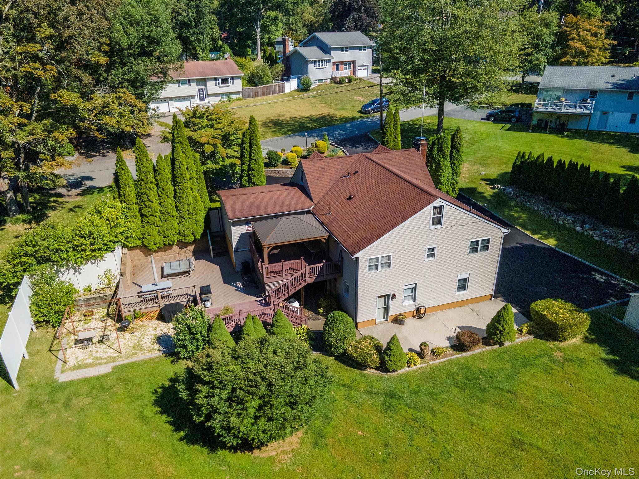 21 Morris Road, Garrison, NY 10524