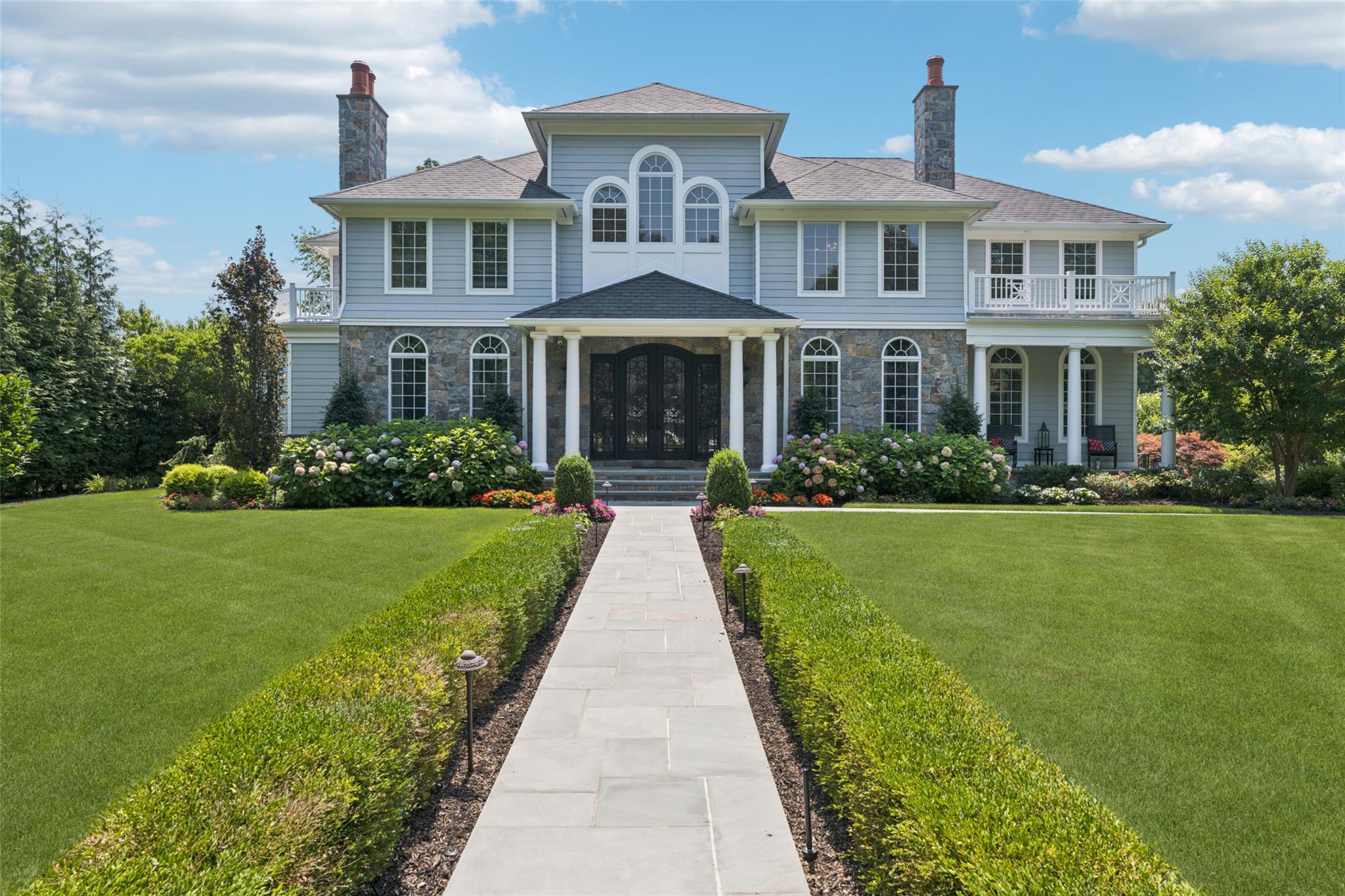 88 fifth Street, Garden City, NY 11530