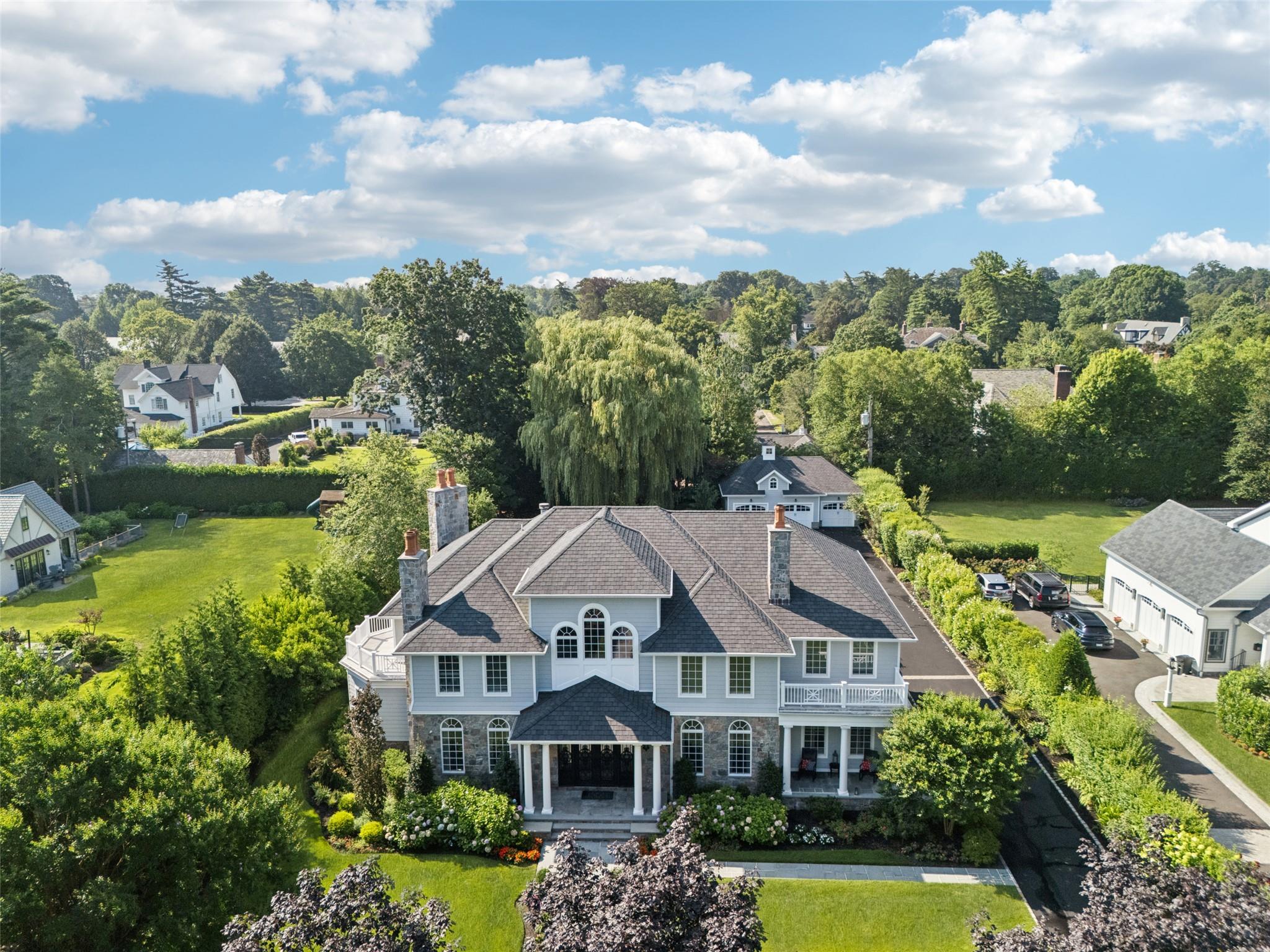 88 fifth Street, Garden City, NY 11530