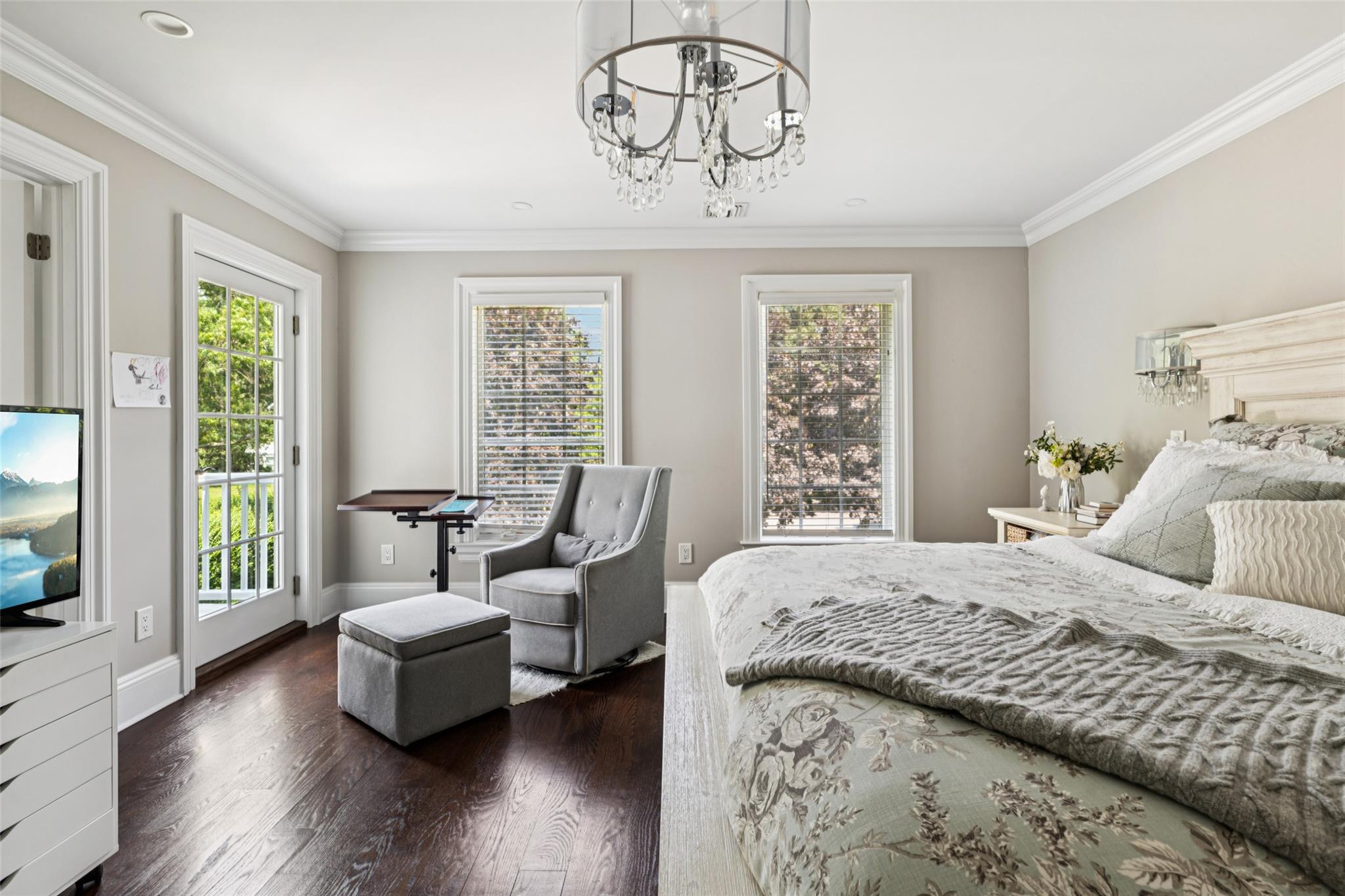 88 fifth Street, Garden City, NY 11530