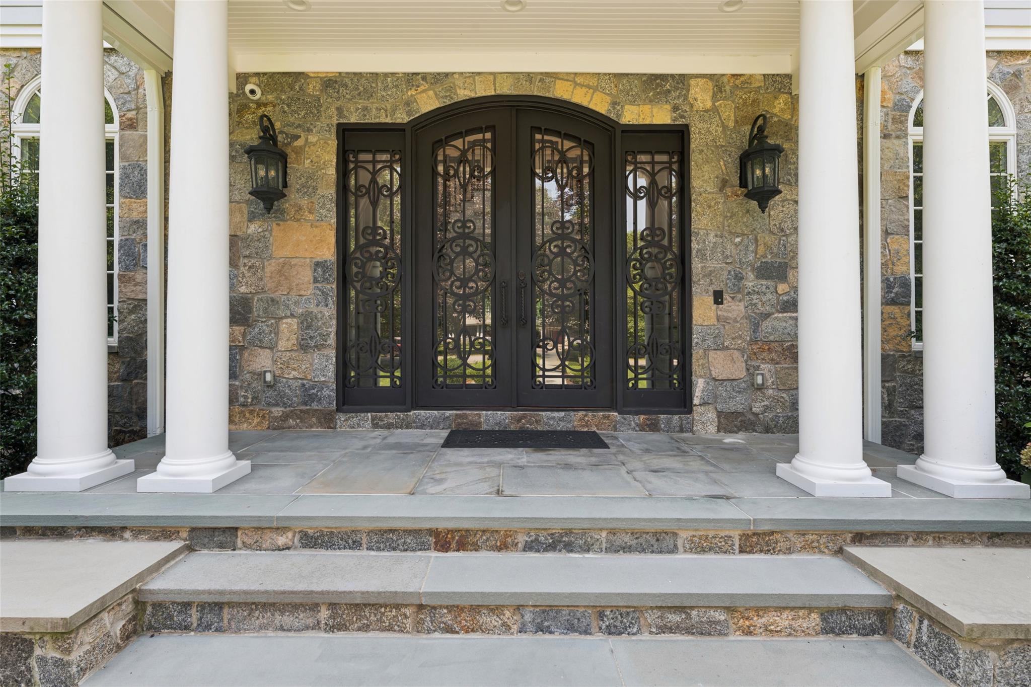 88 fifth Street, Garden City, NY 11530