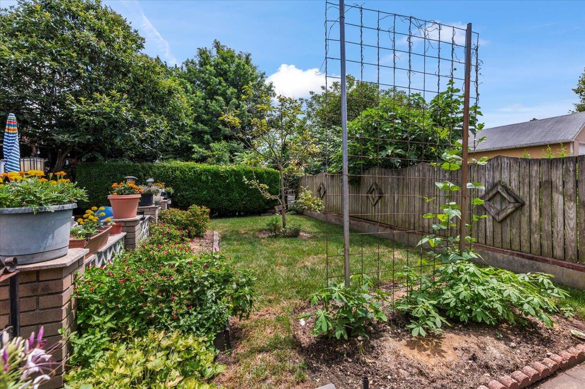 227 Randall Avenue, Lawrence, NY 11559