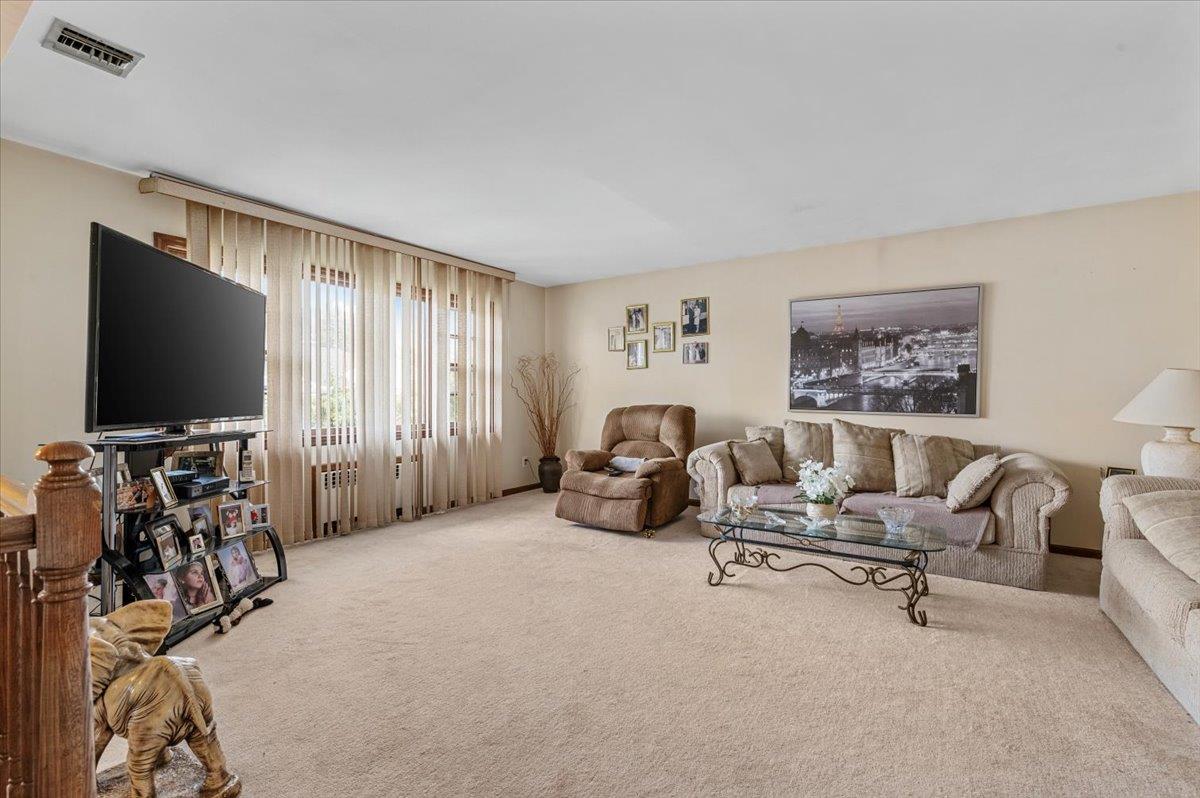 227 Randall Avenue, Lawrence, NY 11559