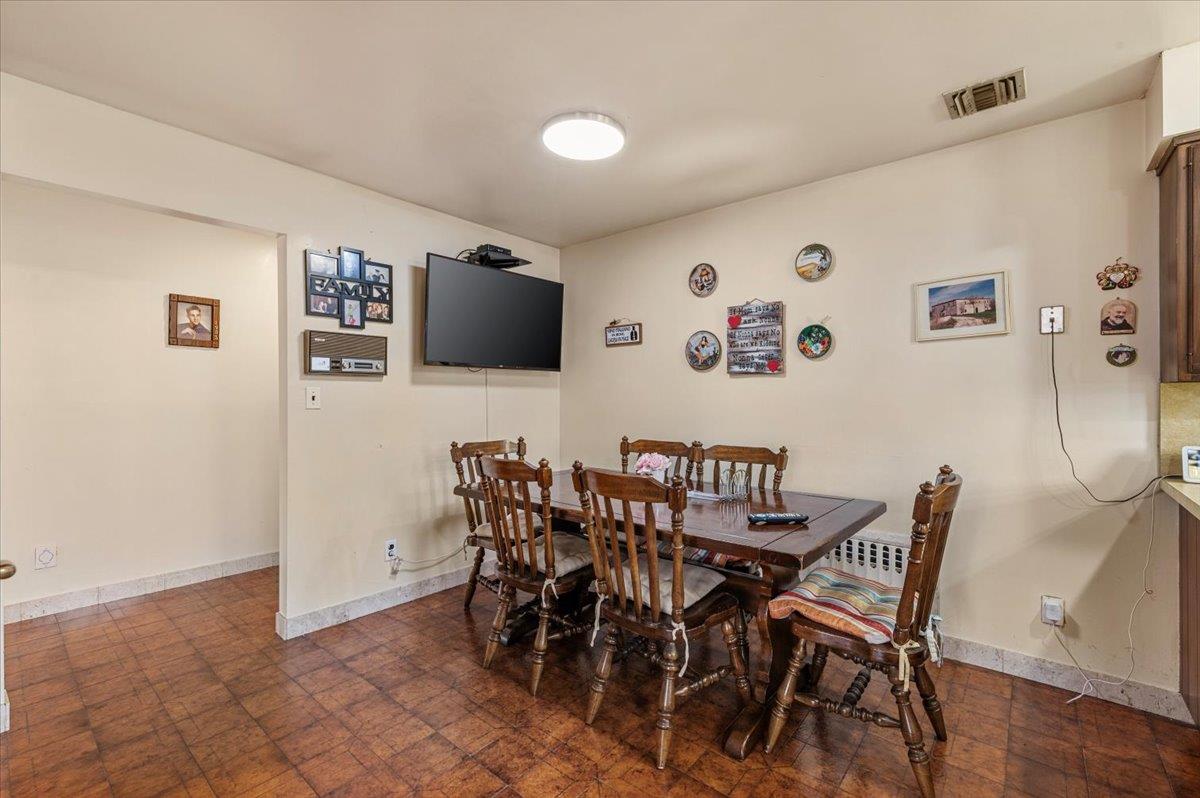 227 Randall Avenue, Lawrence, NY 11559