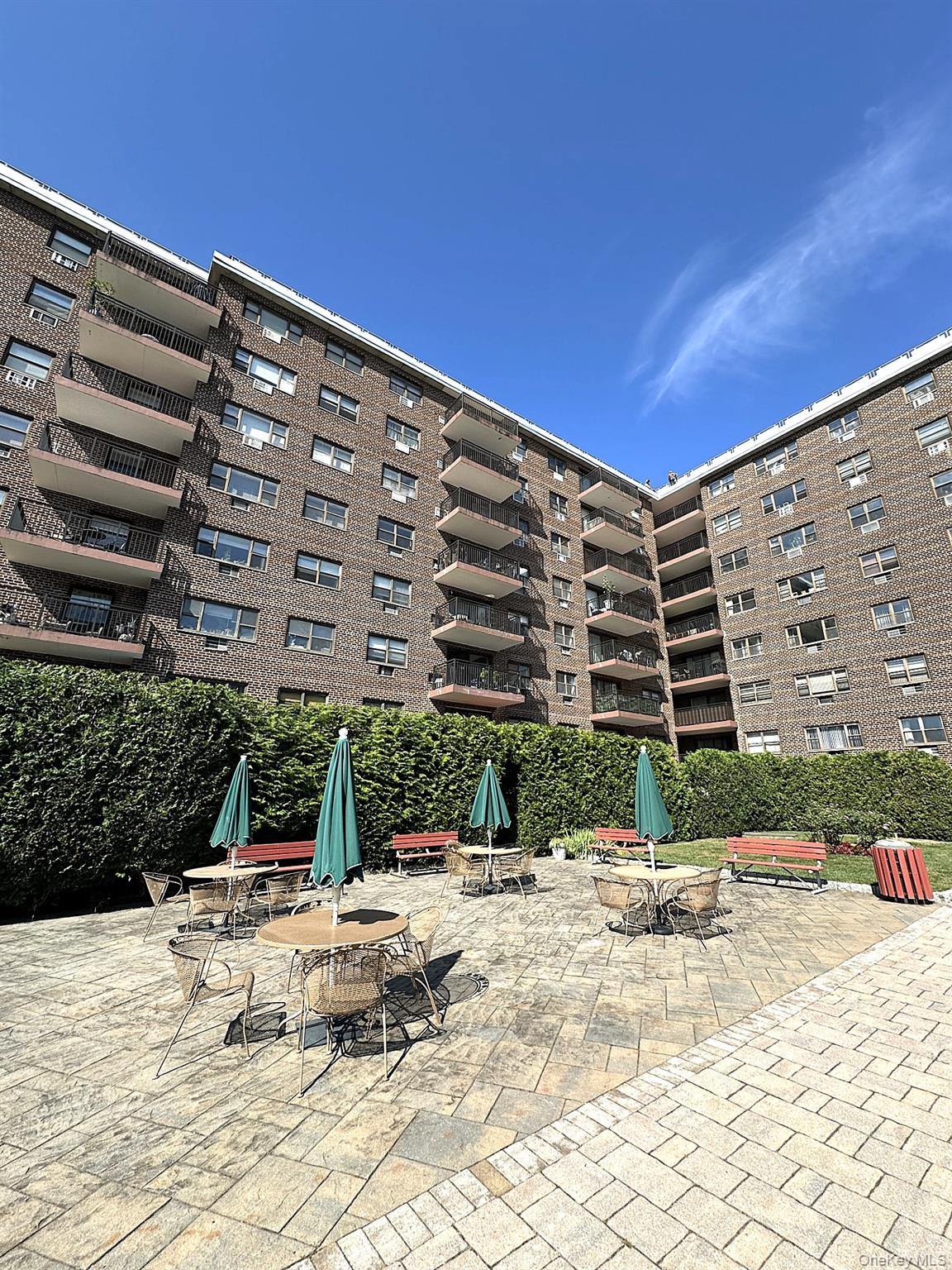 100 Diplomat Drive # 3J, Mount Kisco, NY 10549