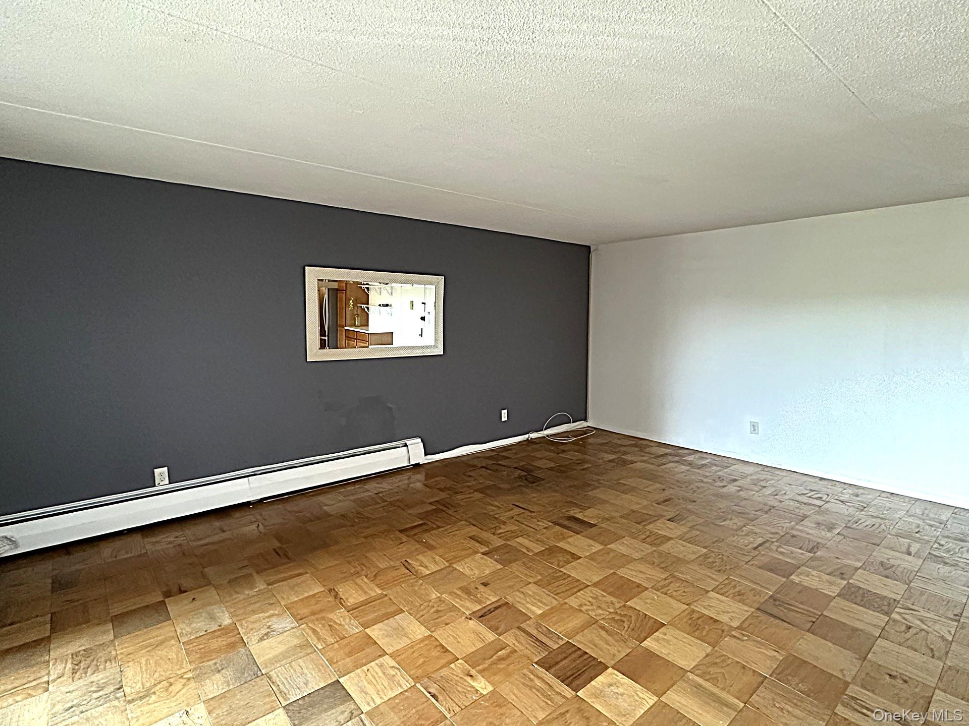 100 Diplomat Drive # 3J, Mount Kisco, NY 10549