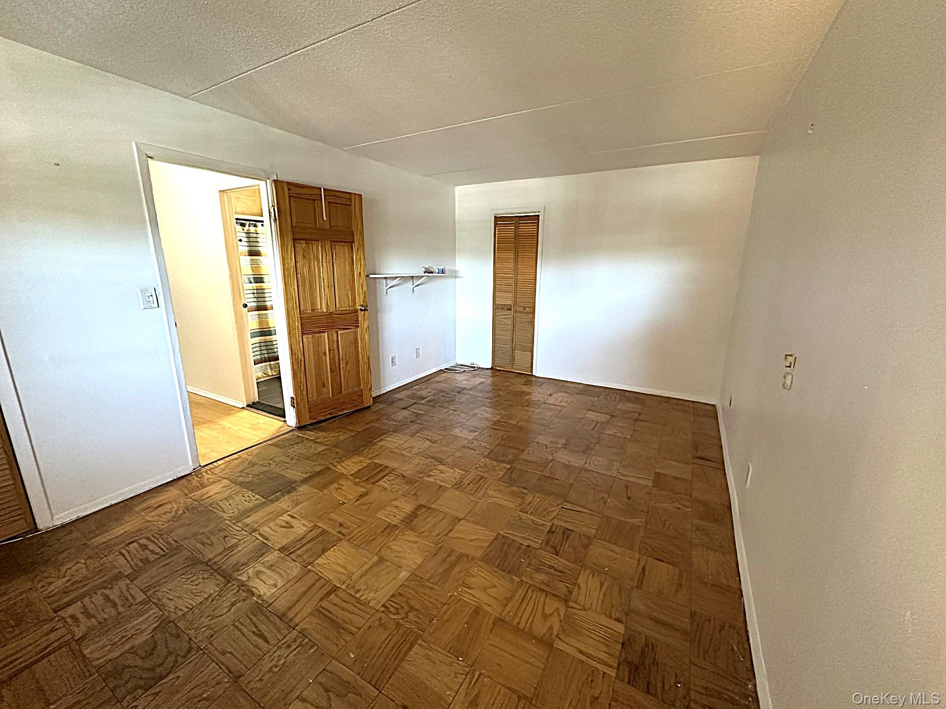 100 Diplomat Drive # 3J, Mount Kisco, NY 10549