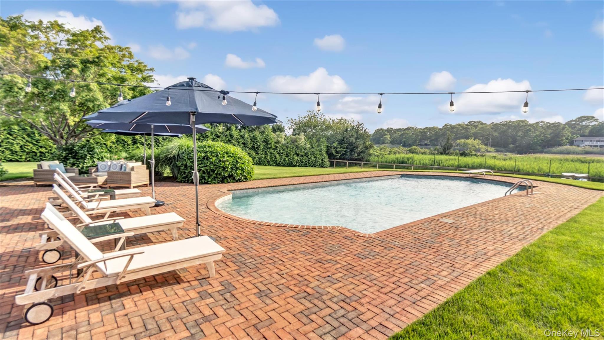 13A Brushy Neck Lane, Westhampton, NY 11977