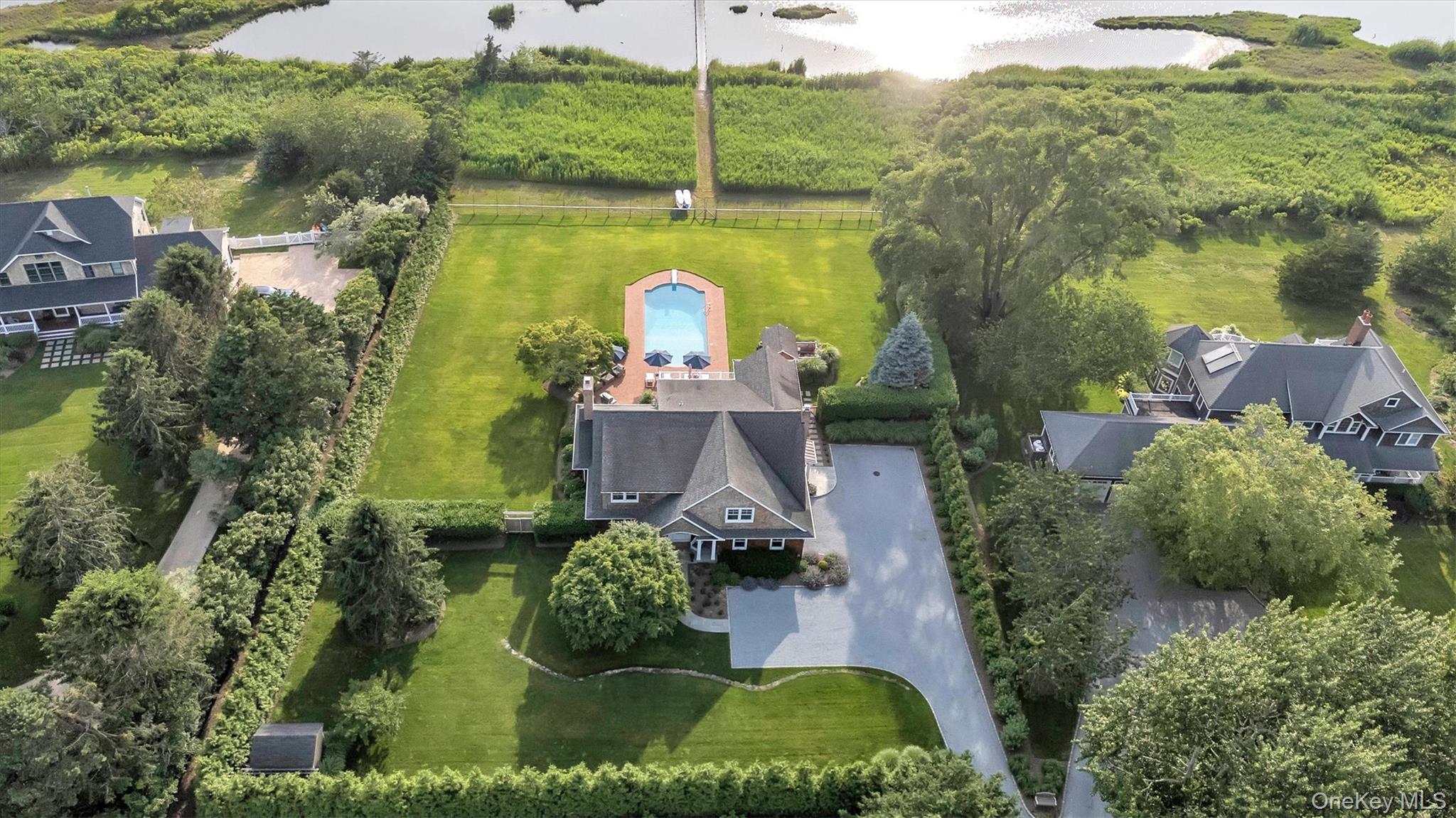 13A Brushy Neck Lane, Westhampton, NY 11977