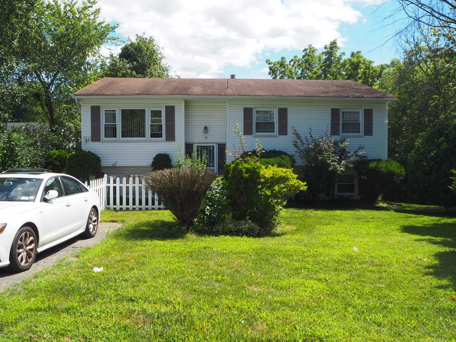 6 Wood Street, Spring Valley, NY 10977