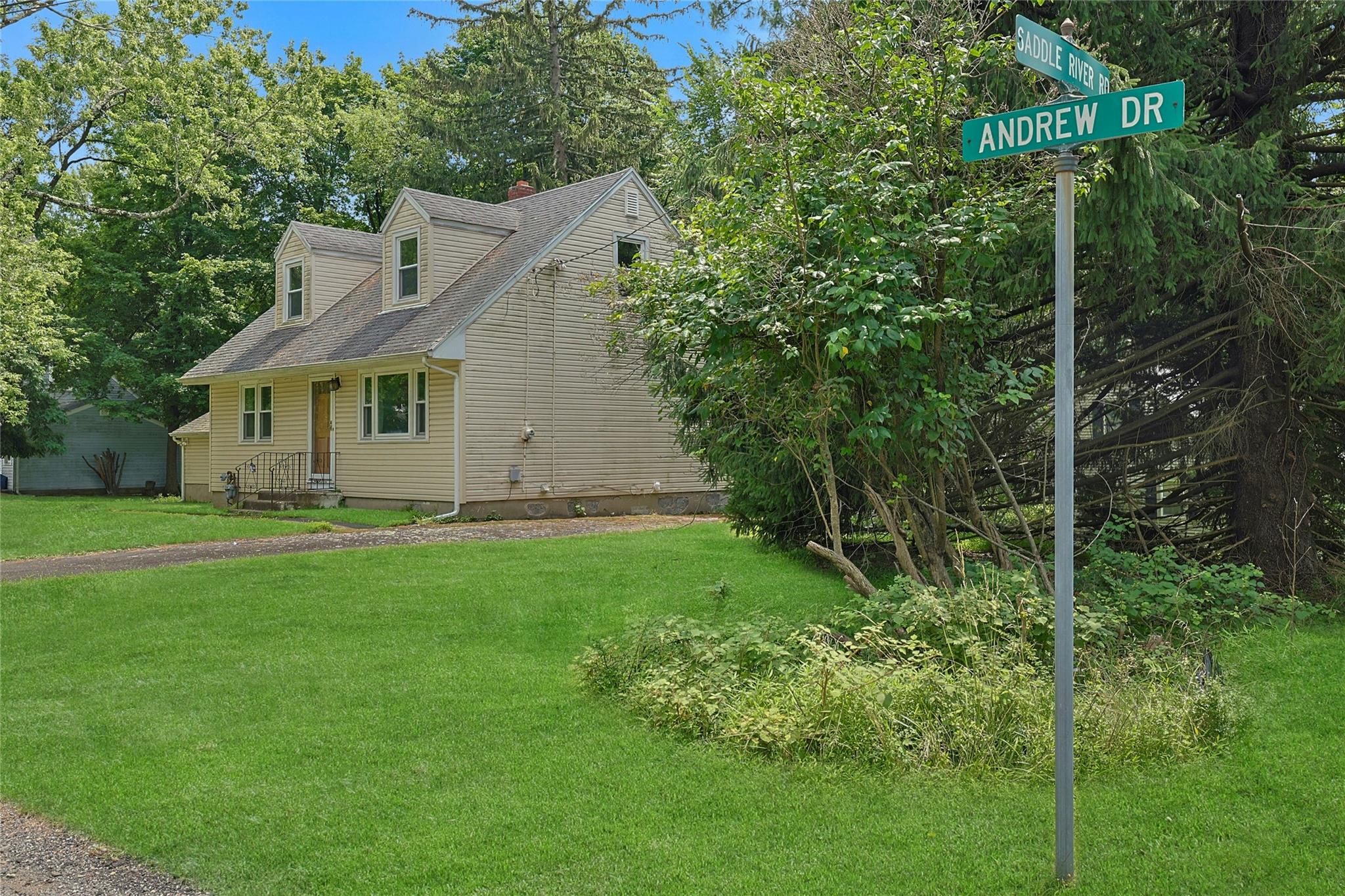 2 Andrew Drive, Monsey, NY 10952