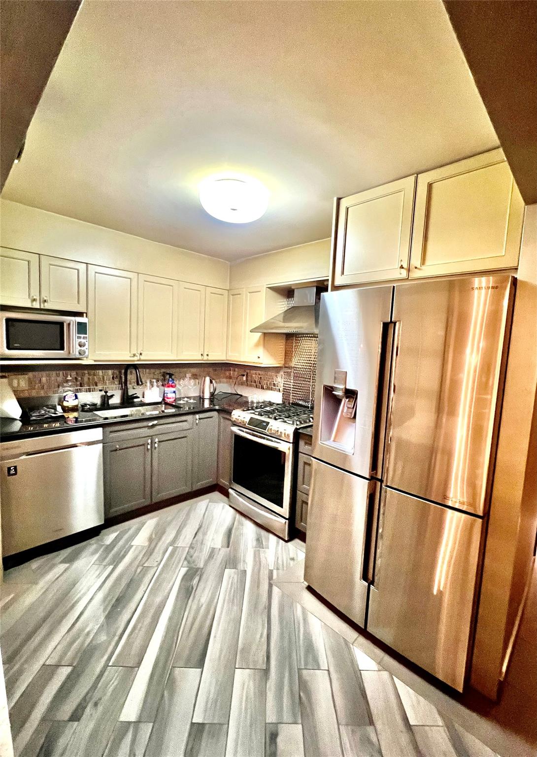 21019 26th Avenue # TL, Bayside, NY 11360