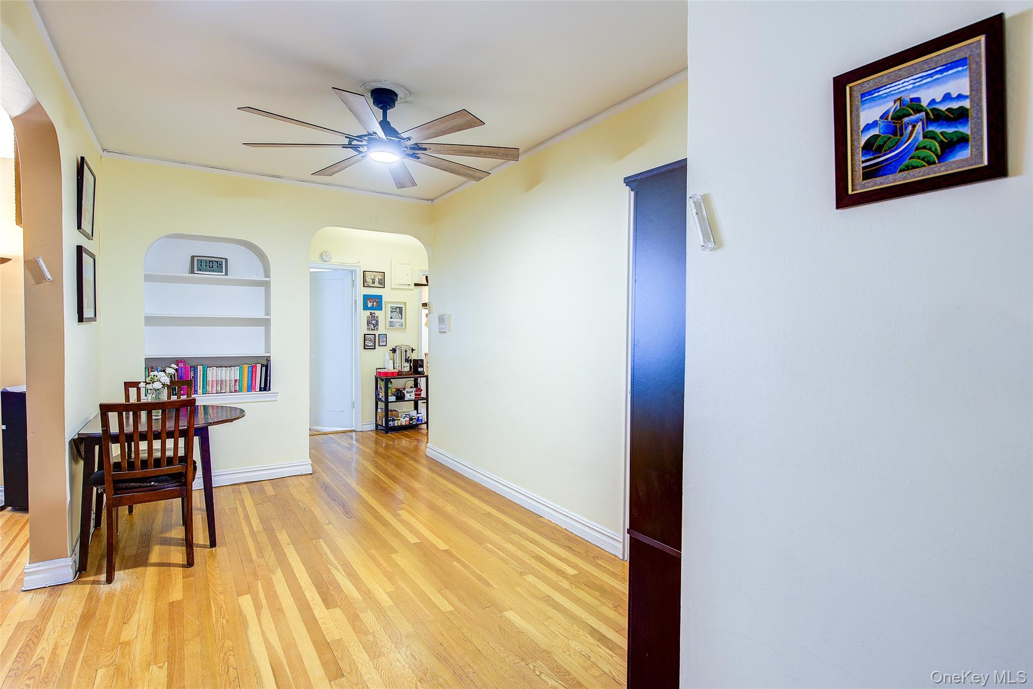 118-11 84th Avenue # 415, Kew Gardens, NY 11415