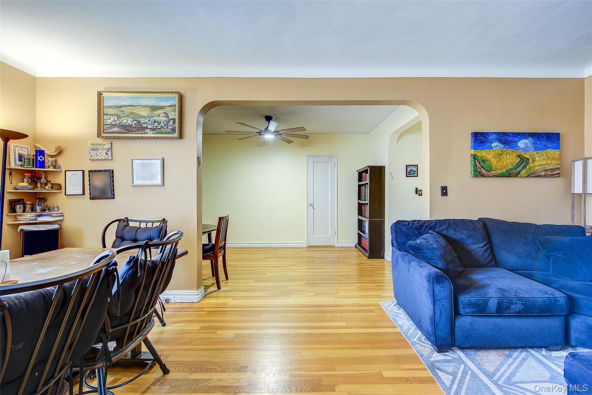 118-11 84th Avenue # 415, Kew Gardens, NY 11415