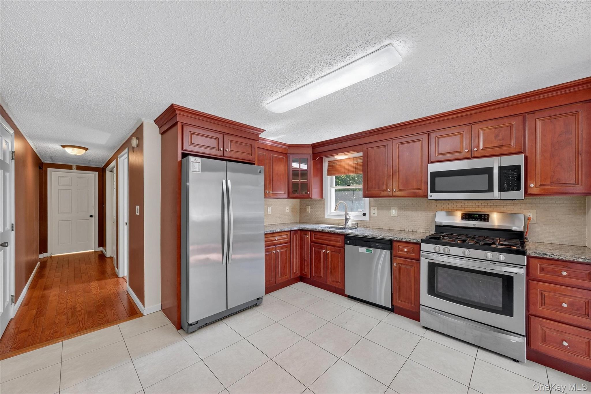 7 Kentwood Drive, Carmel, NY 10512