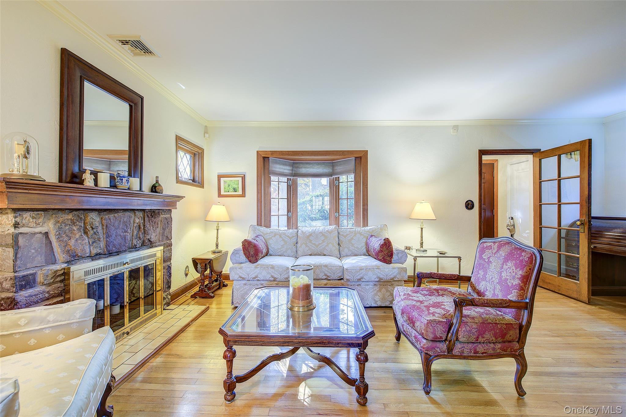 50-15 245th Street, Douglaston, NY 11362