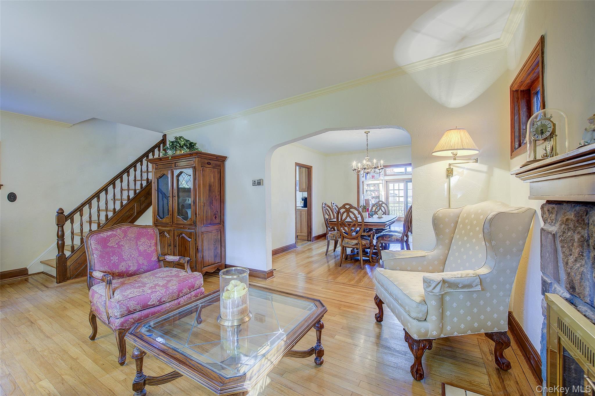 50-15 245th Street, Douglaston, NY 11362