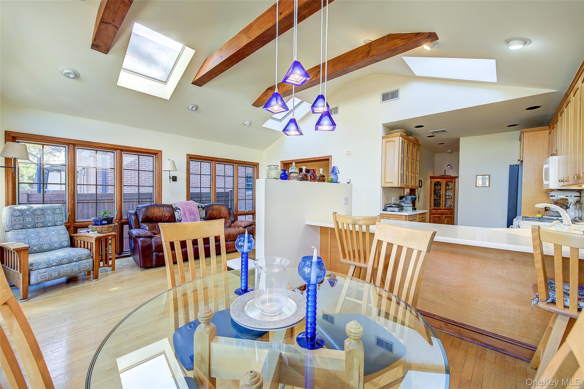 50-15 245th Street, Douglaston, NY 11362