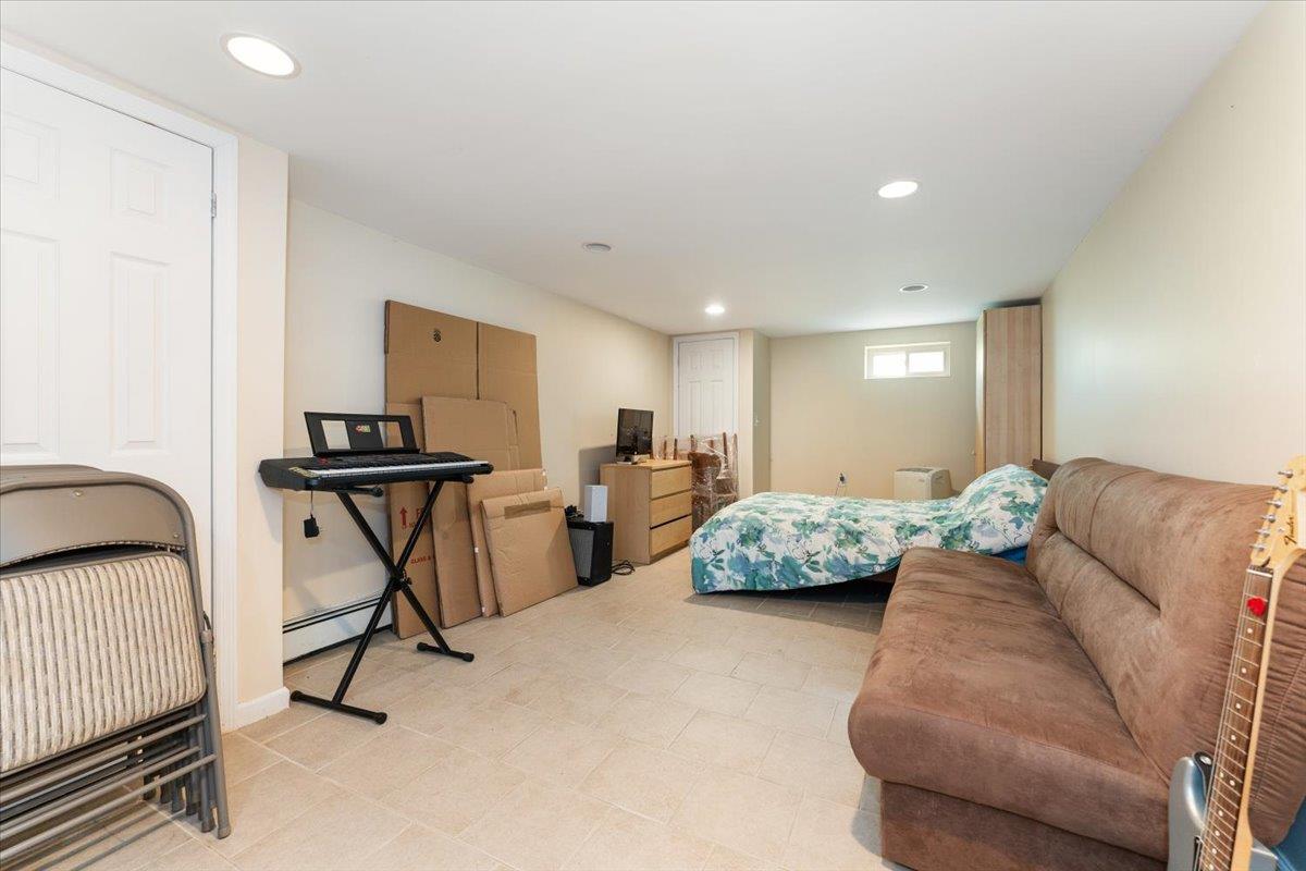 1434 Noel Avenue, Hewlett, NY 11557