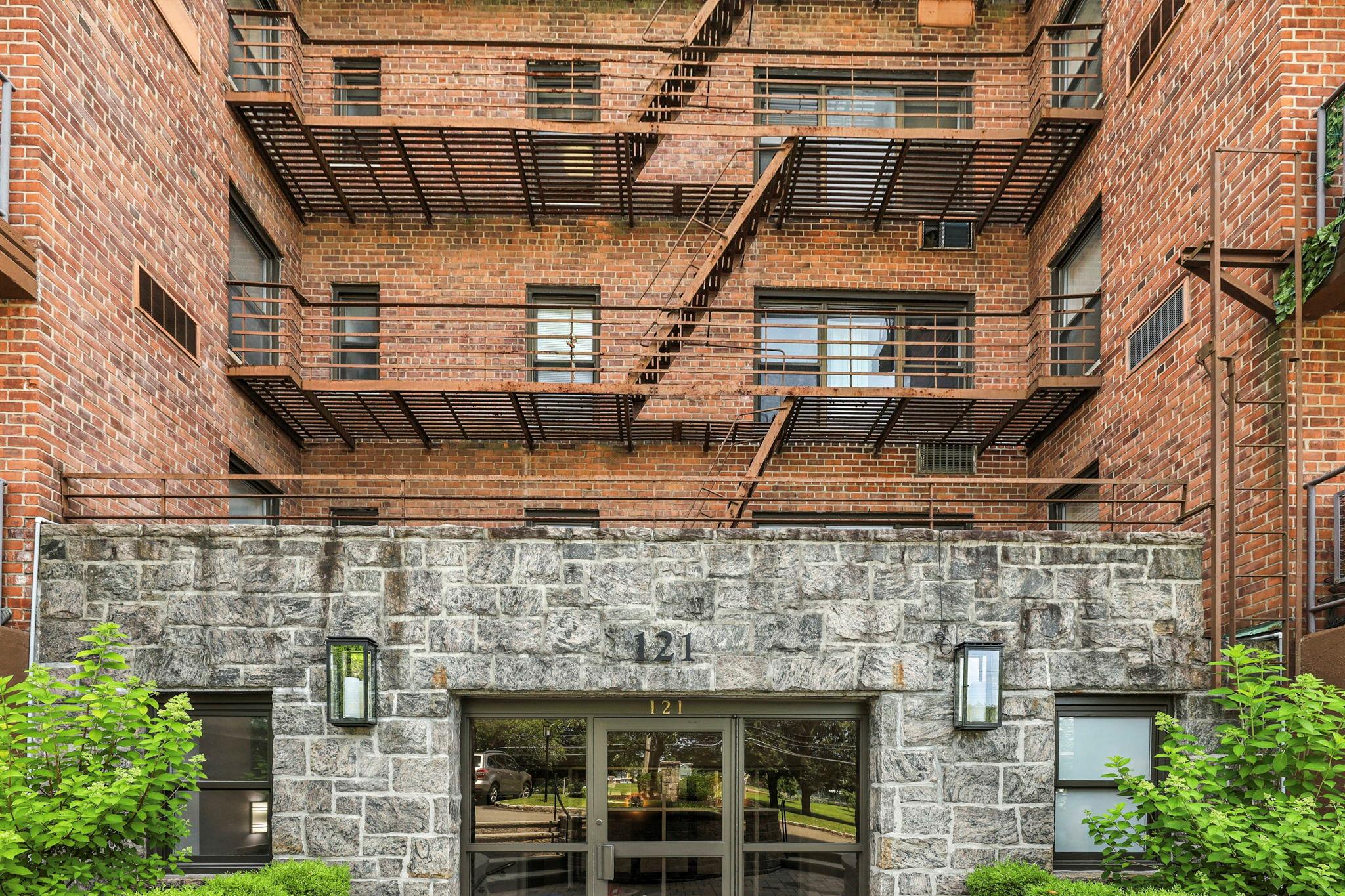 121 S Highland Avenue # 5J, Ossining, NY 10562