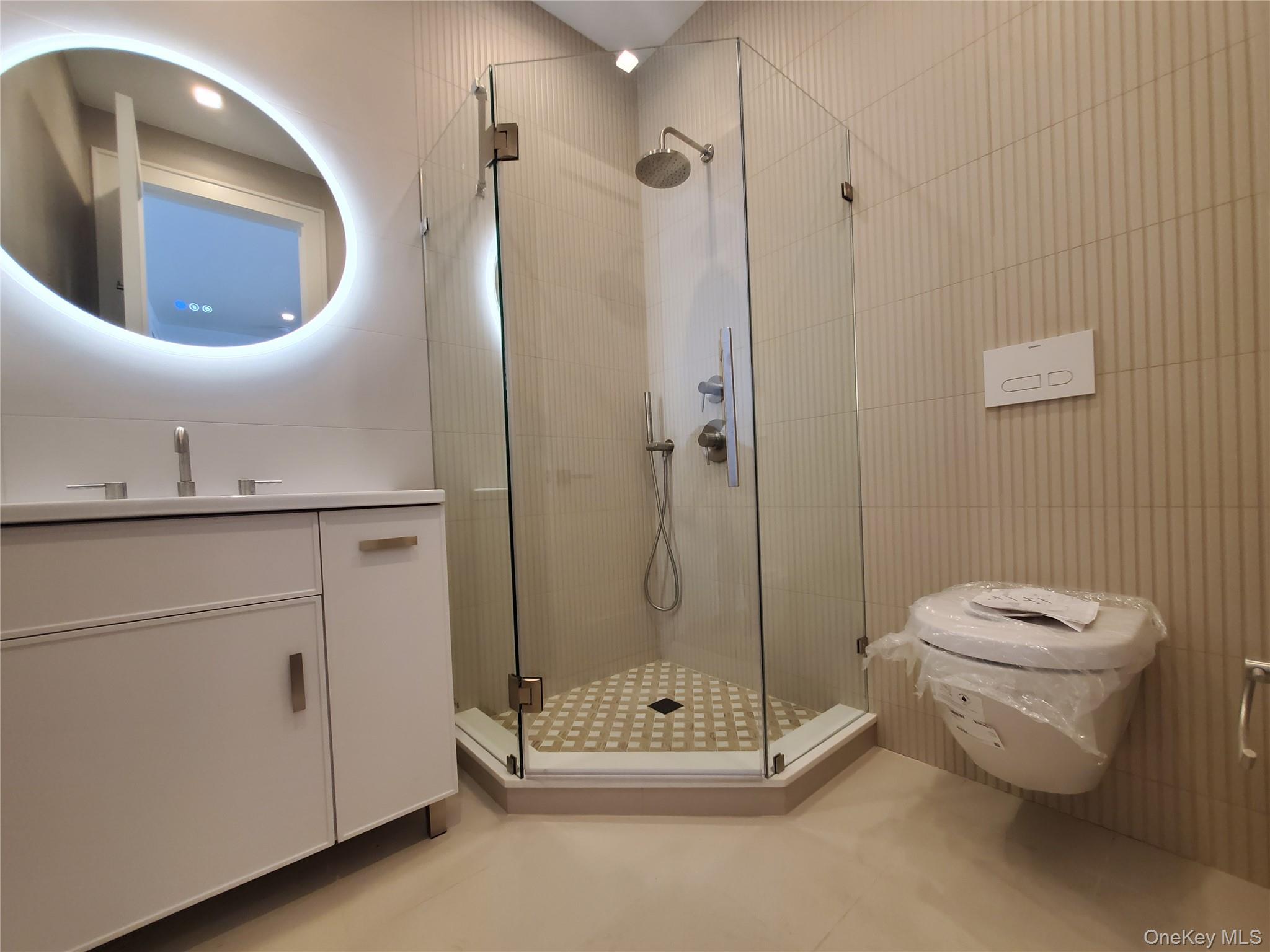 65 Page Lane, Westbury, NY 11590