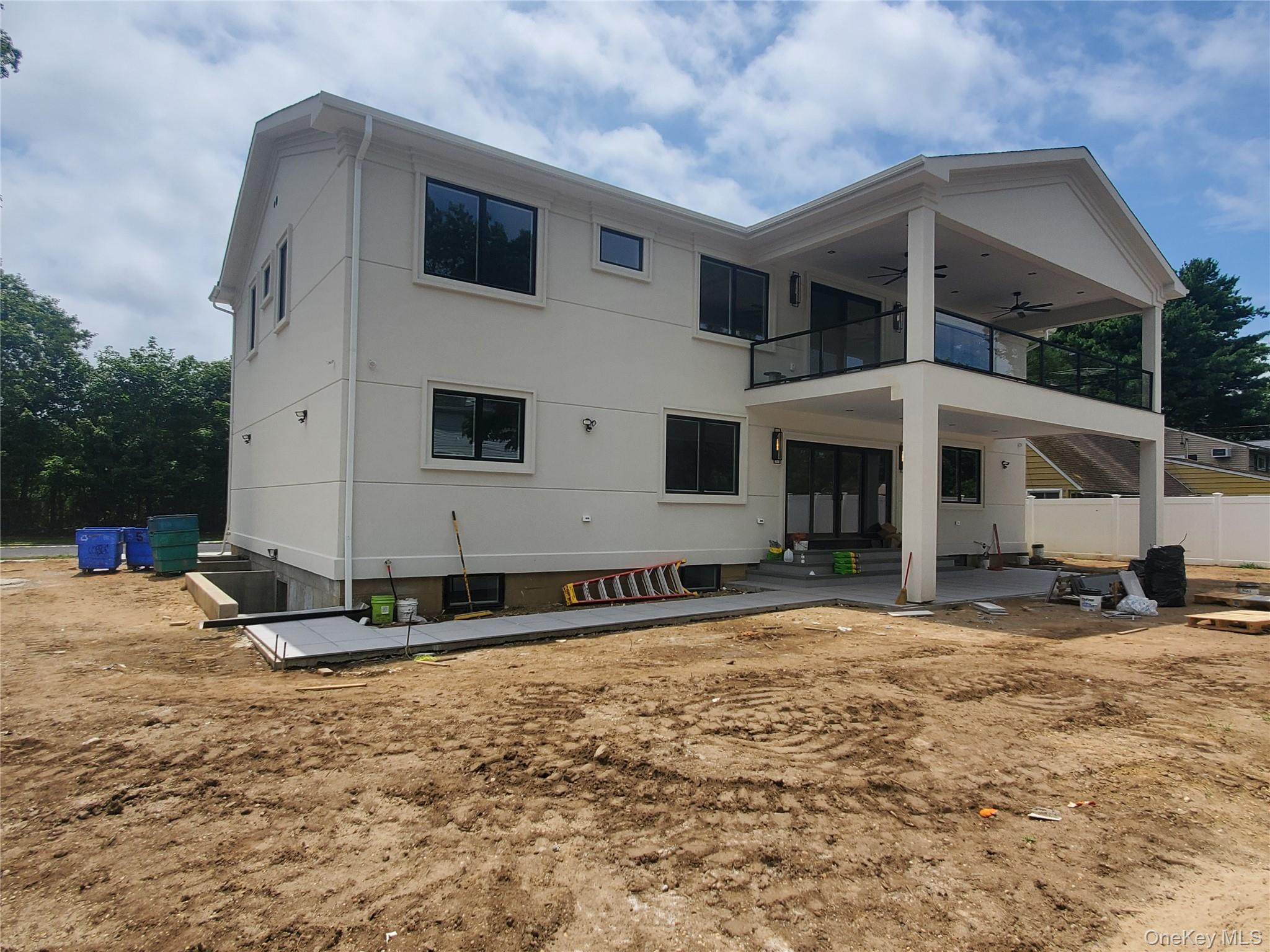 65 Page Lane, Westbury, NY 11590