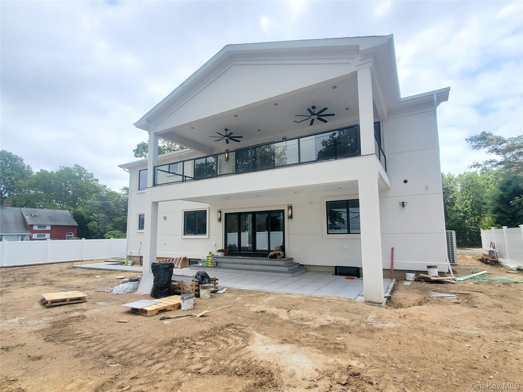 65 Page Lane, Westbury, NY 11590