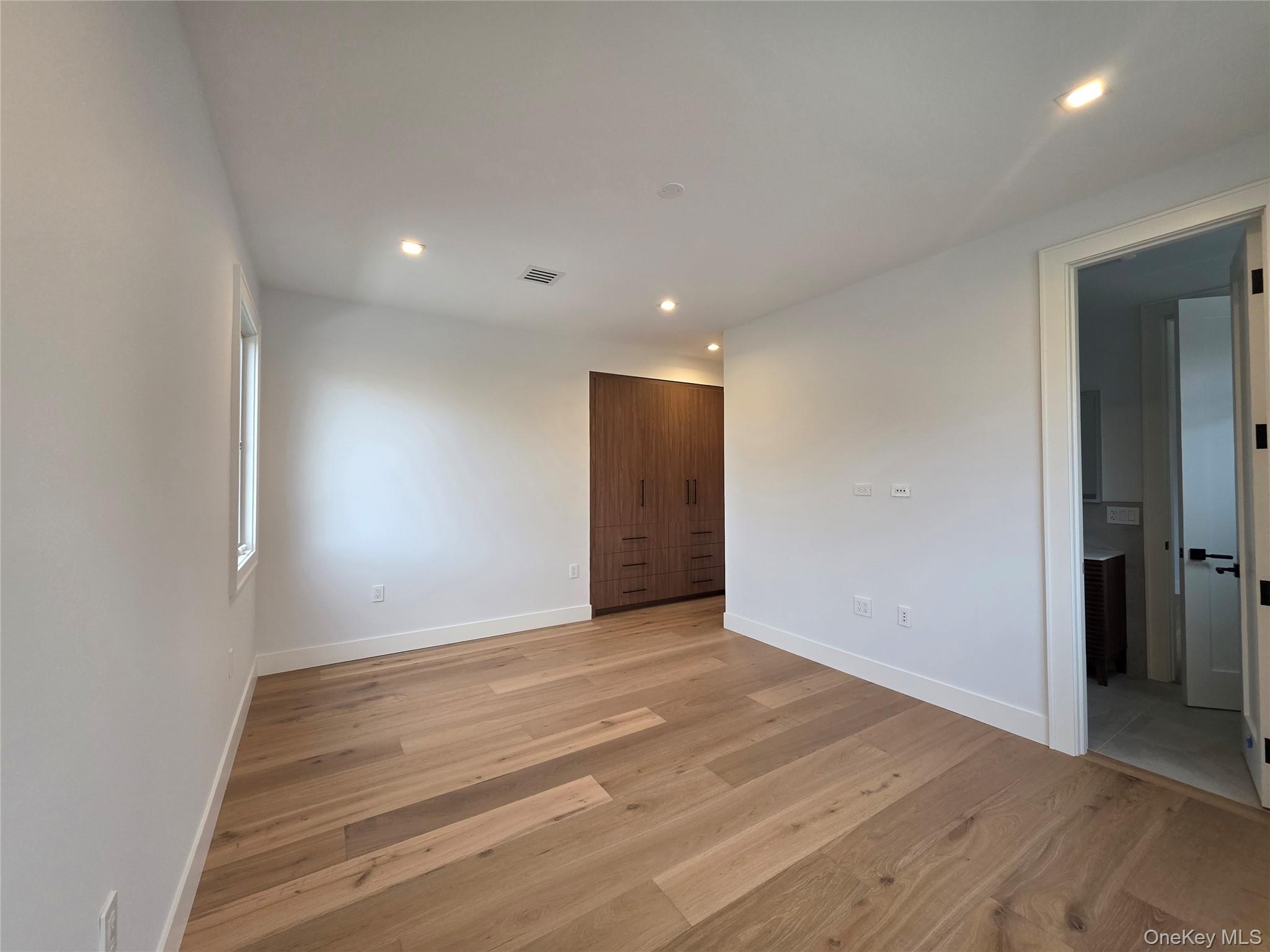 65 Page Lane, Westbury, NY 11590