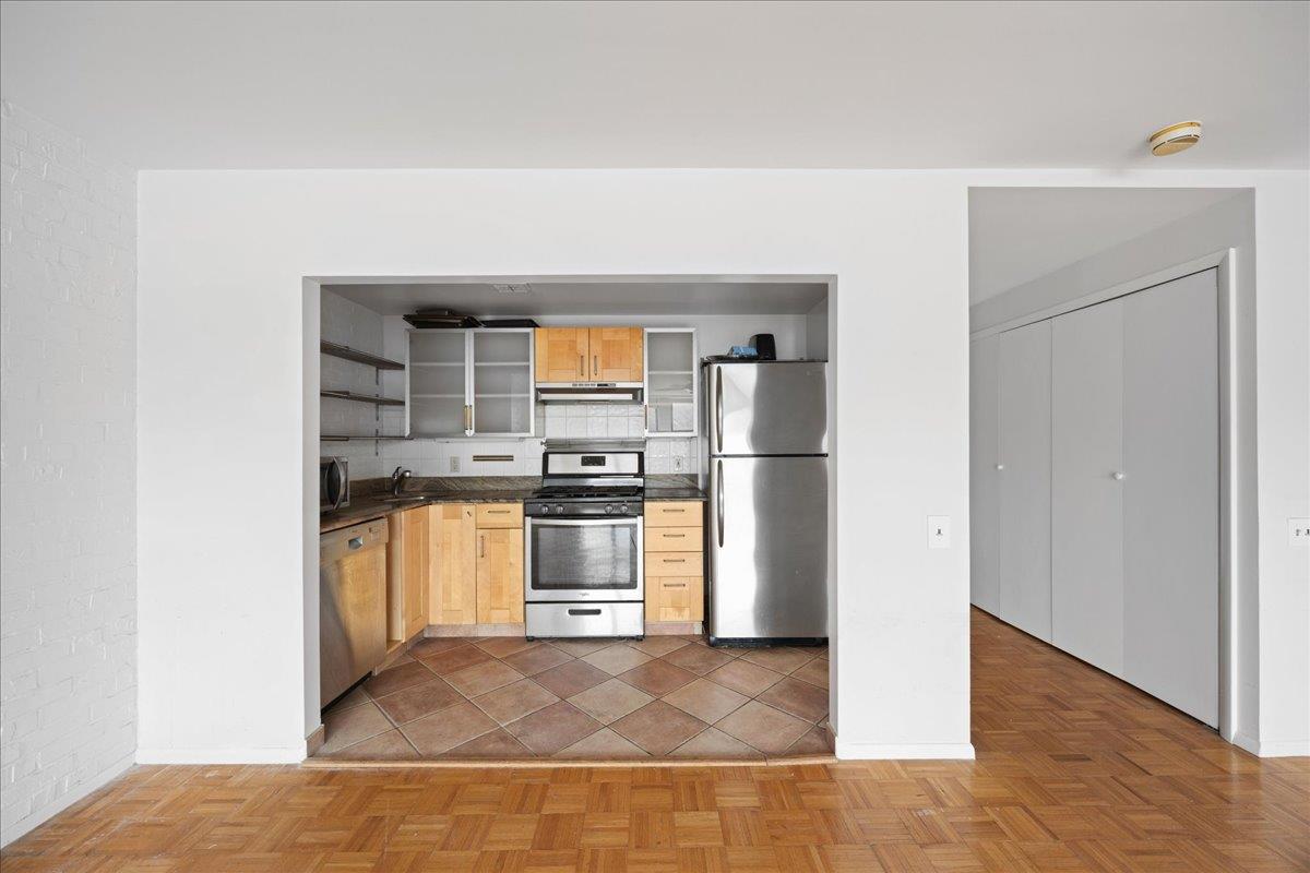 23 Water Grant St # 7P, Yonkers, NY 10701