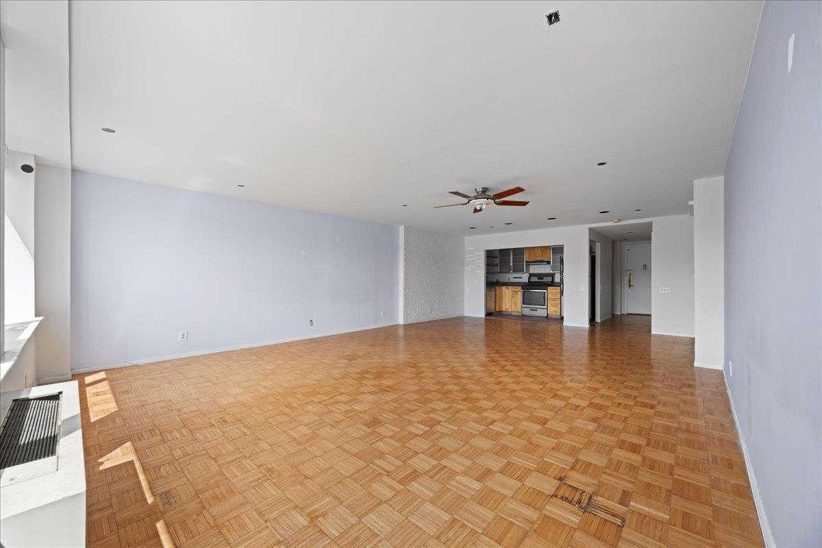 23 Water Grant St # 7P, Yonkers, NY 10701