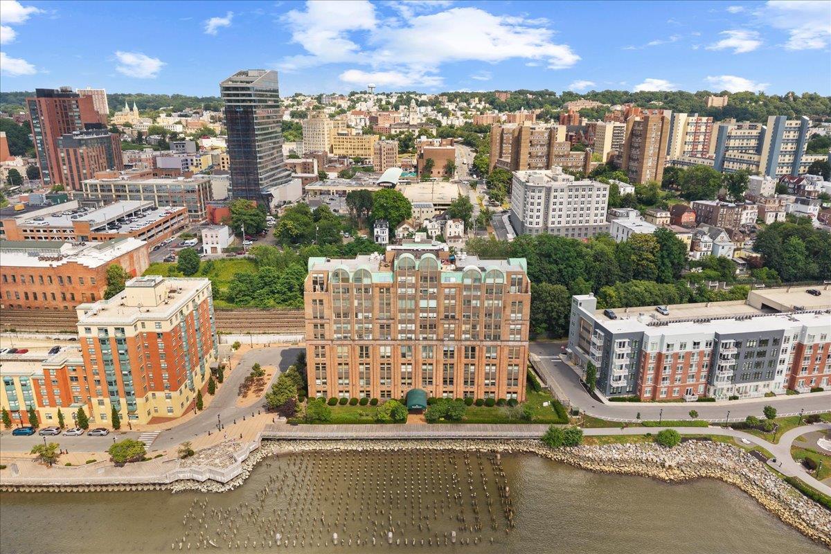 23 Water Grant St # 7P, Yonkers, NY 10701