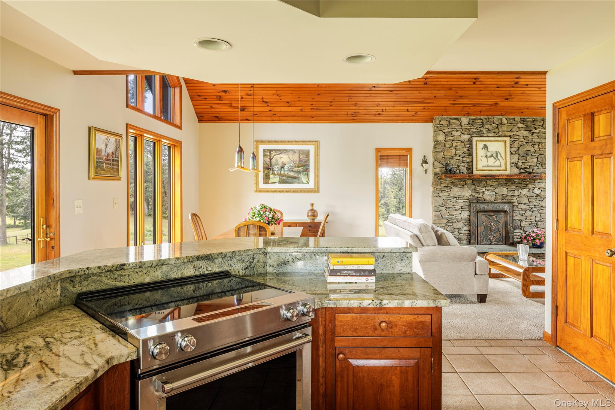 48 County Route 14, Hudson, NY 12534