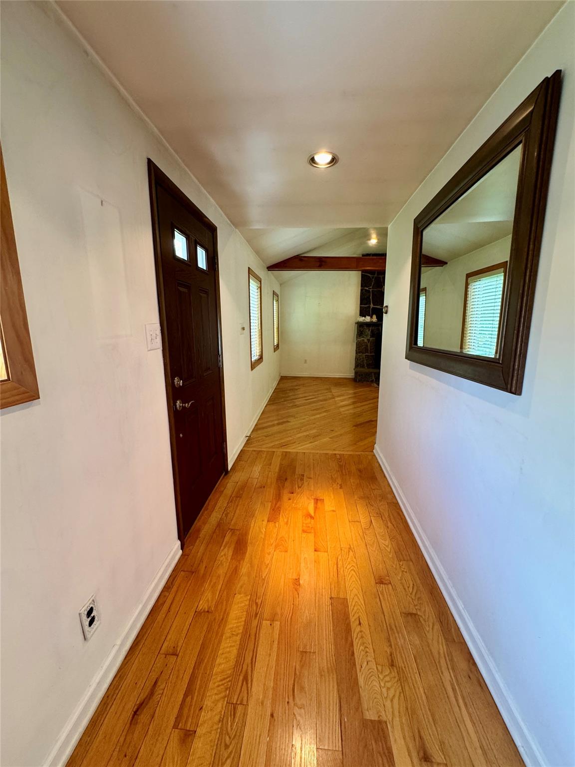 11 Knollcrest Drive, New Fairfield, CT 06812