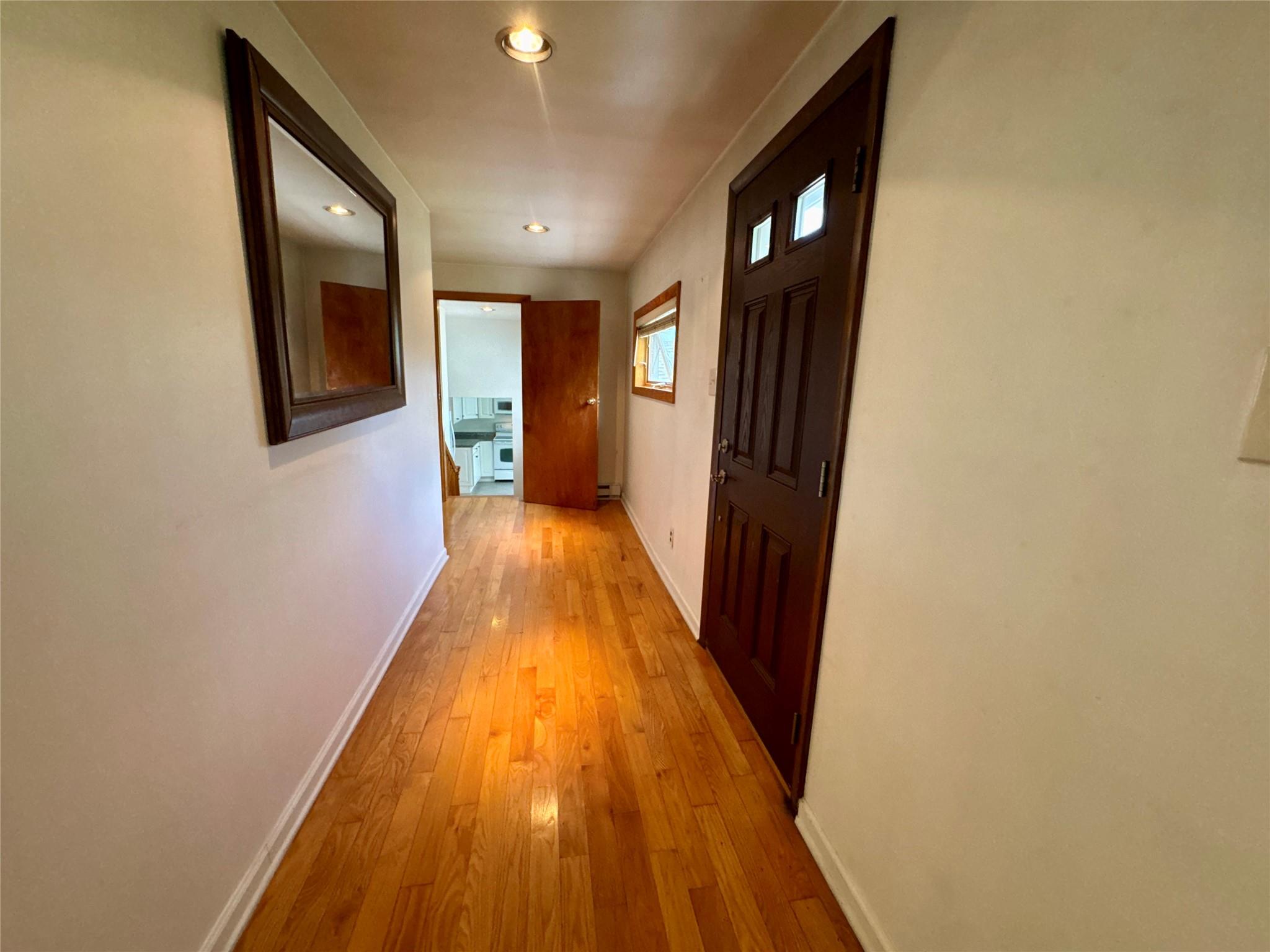 11 Knollcrest Drive, New Fairfield, CT 06812