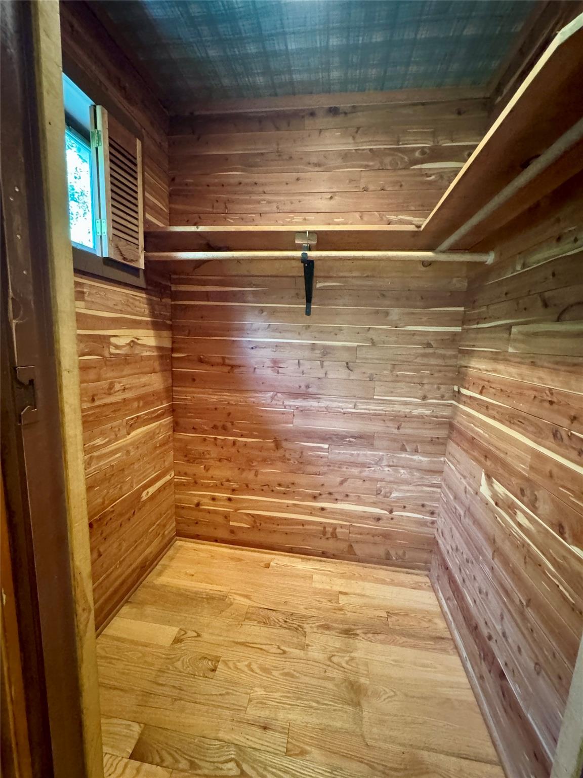 11 Knollcrest Drive, New Fairfield, CT 06812