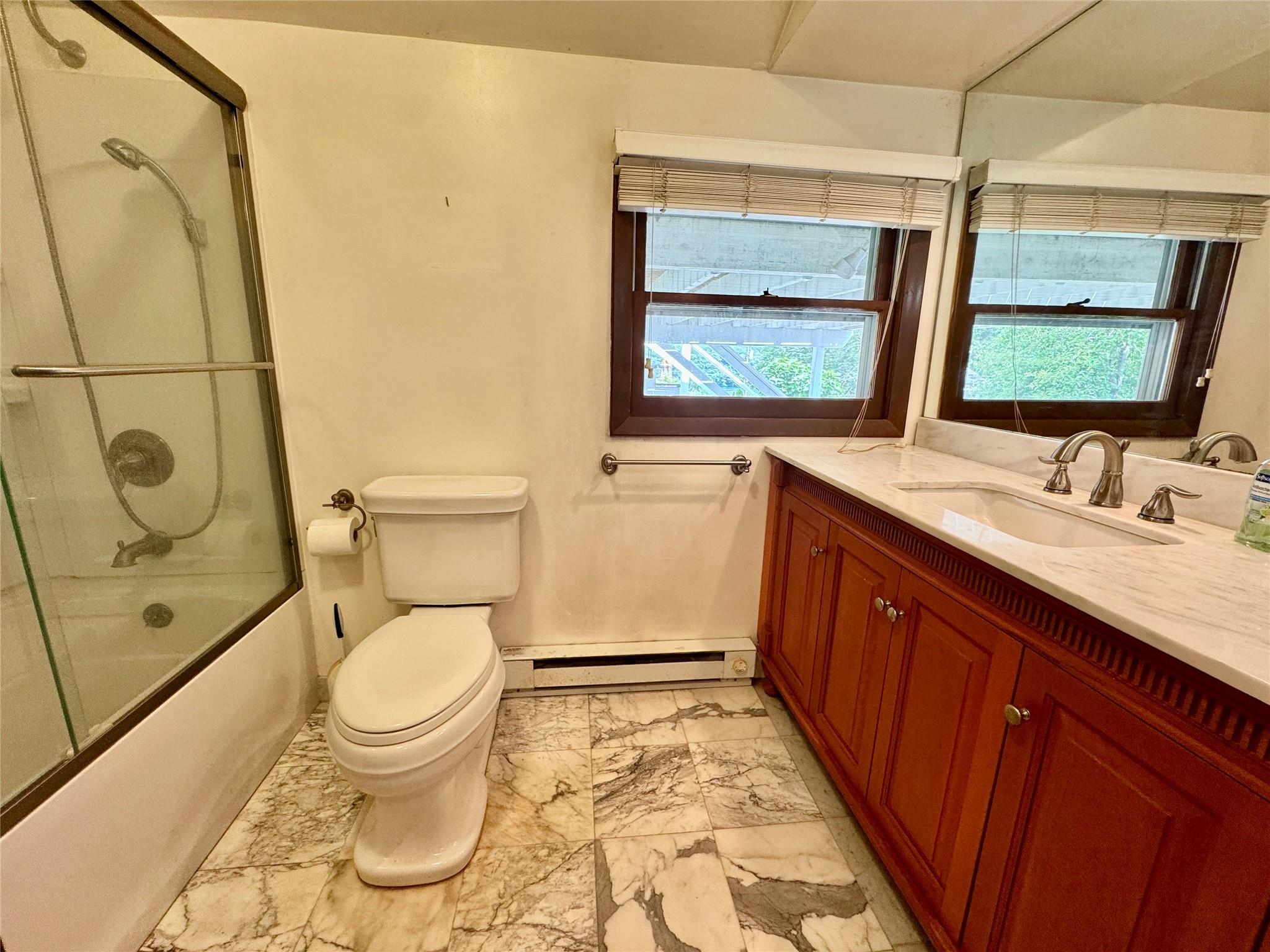 11 Knollcrest Drive, New Fairfield, CT 06812