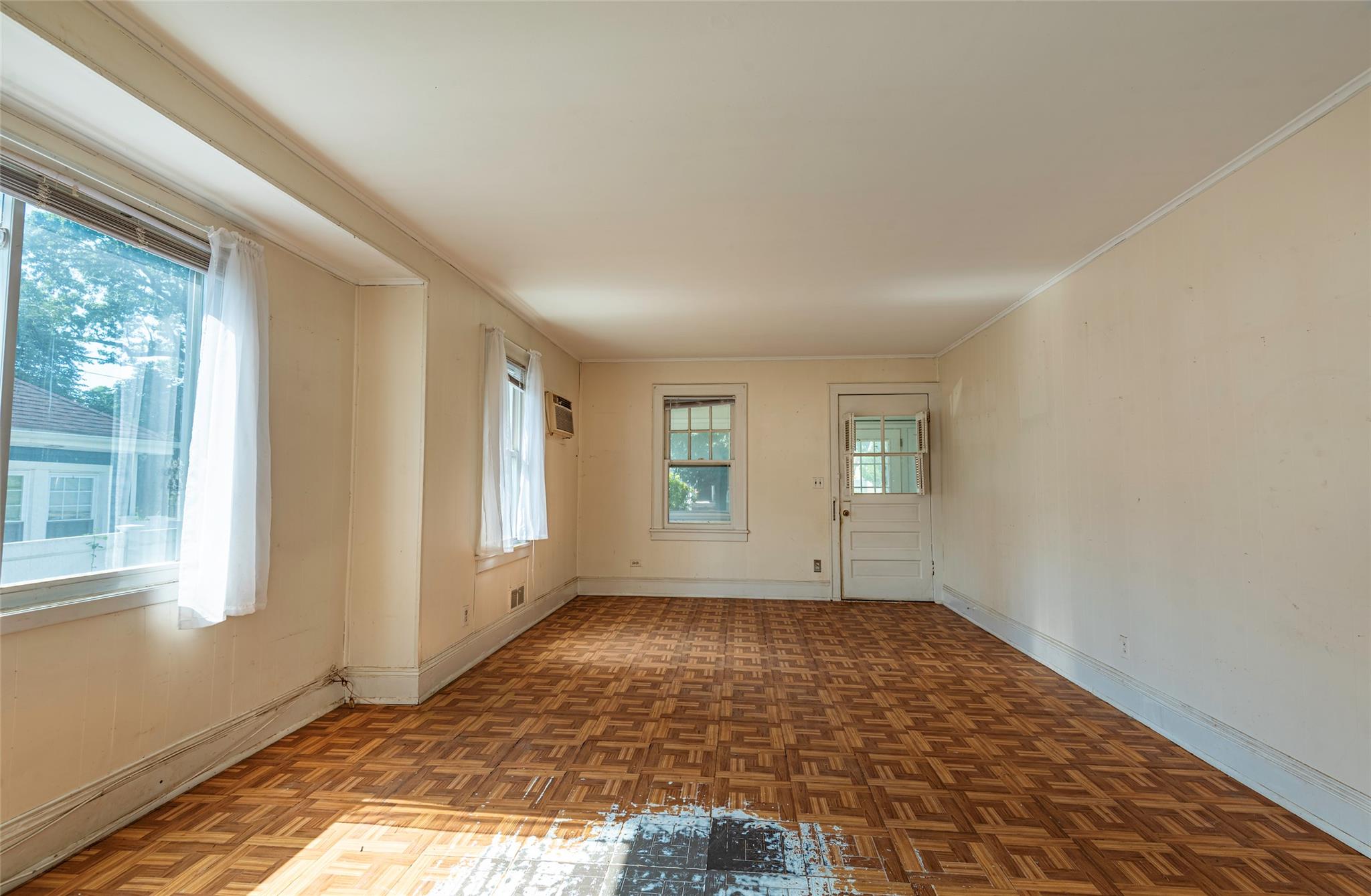 2 Florence Street, North Baldwin, NY 11510