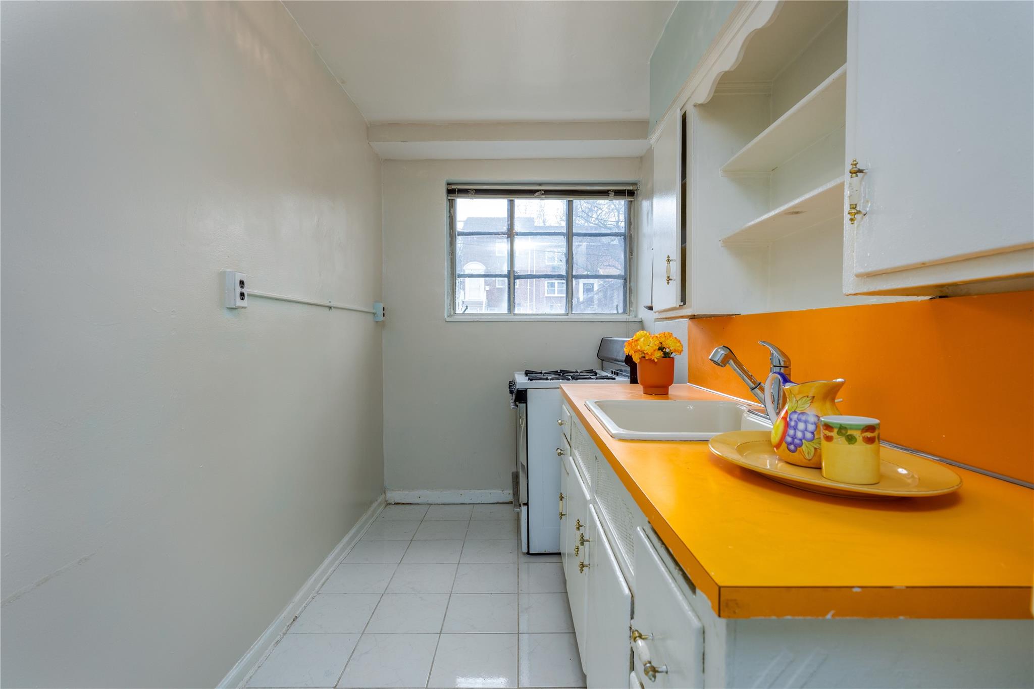 1774 Pitman Avenue, Bronx, NY 10466