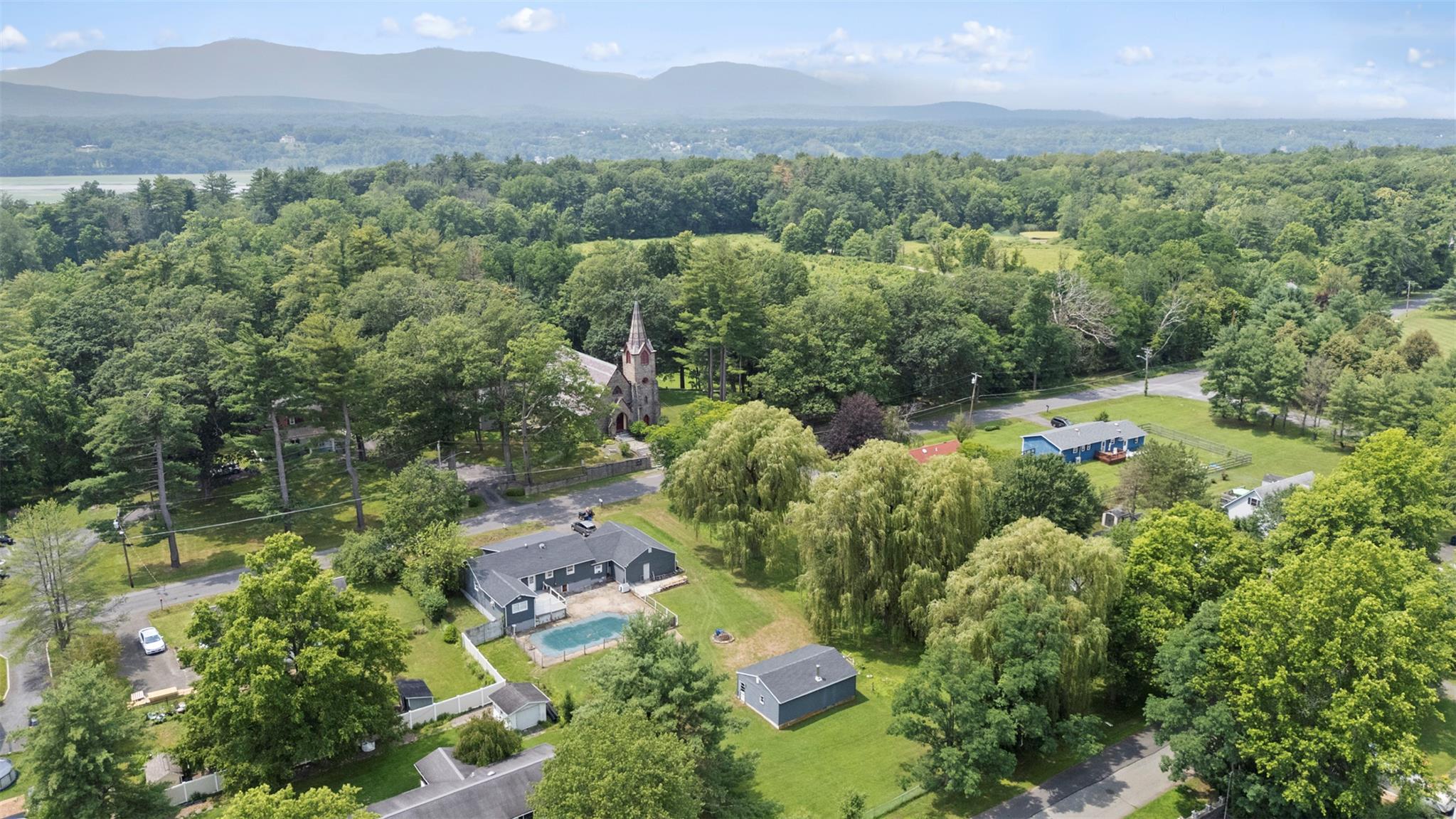 44 Woods Road, Tivoli, NY 12583