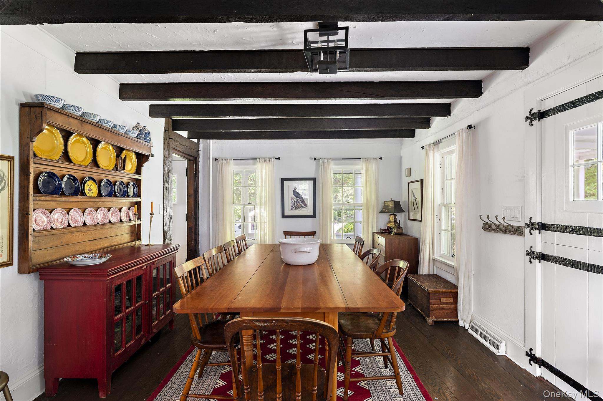 69 Whippoorwill Road, Armonk, NY 10504