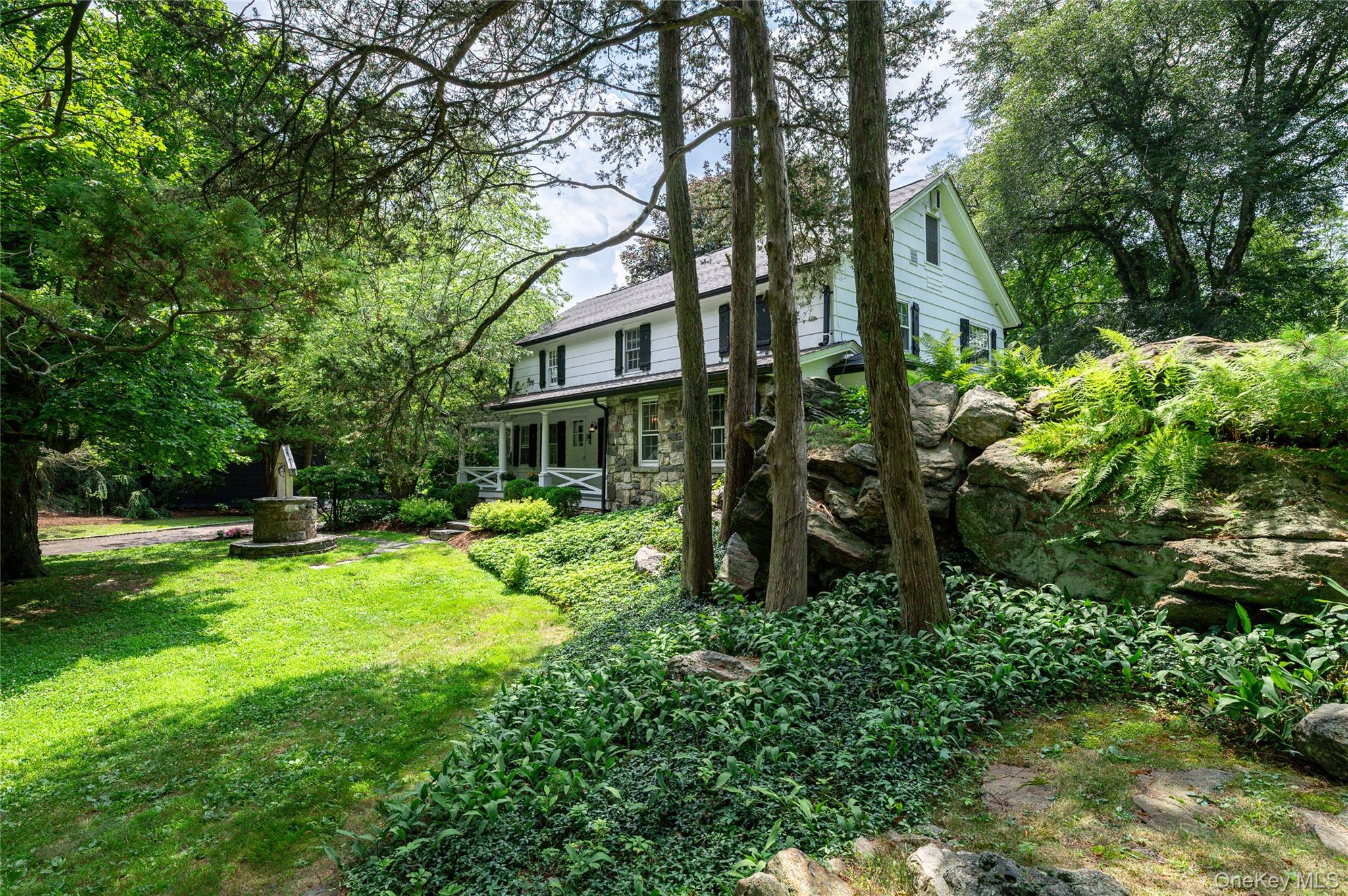 69 Whippoorwill Road, Armonk, NY 10504