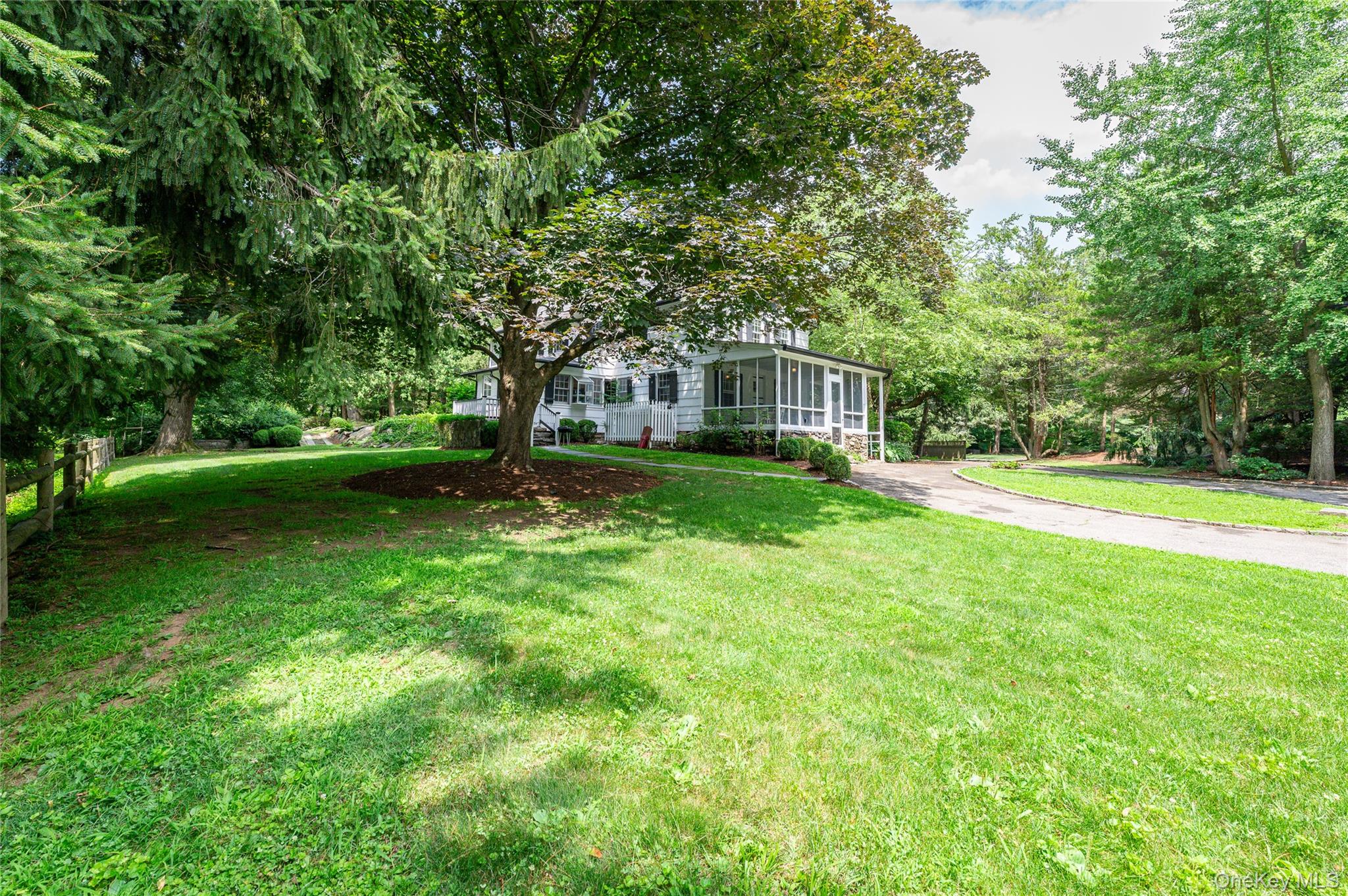 69 Whippoorwill Road, Armonk, NY 10504