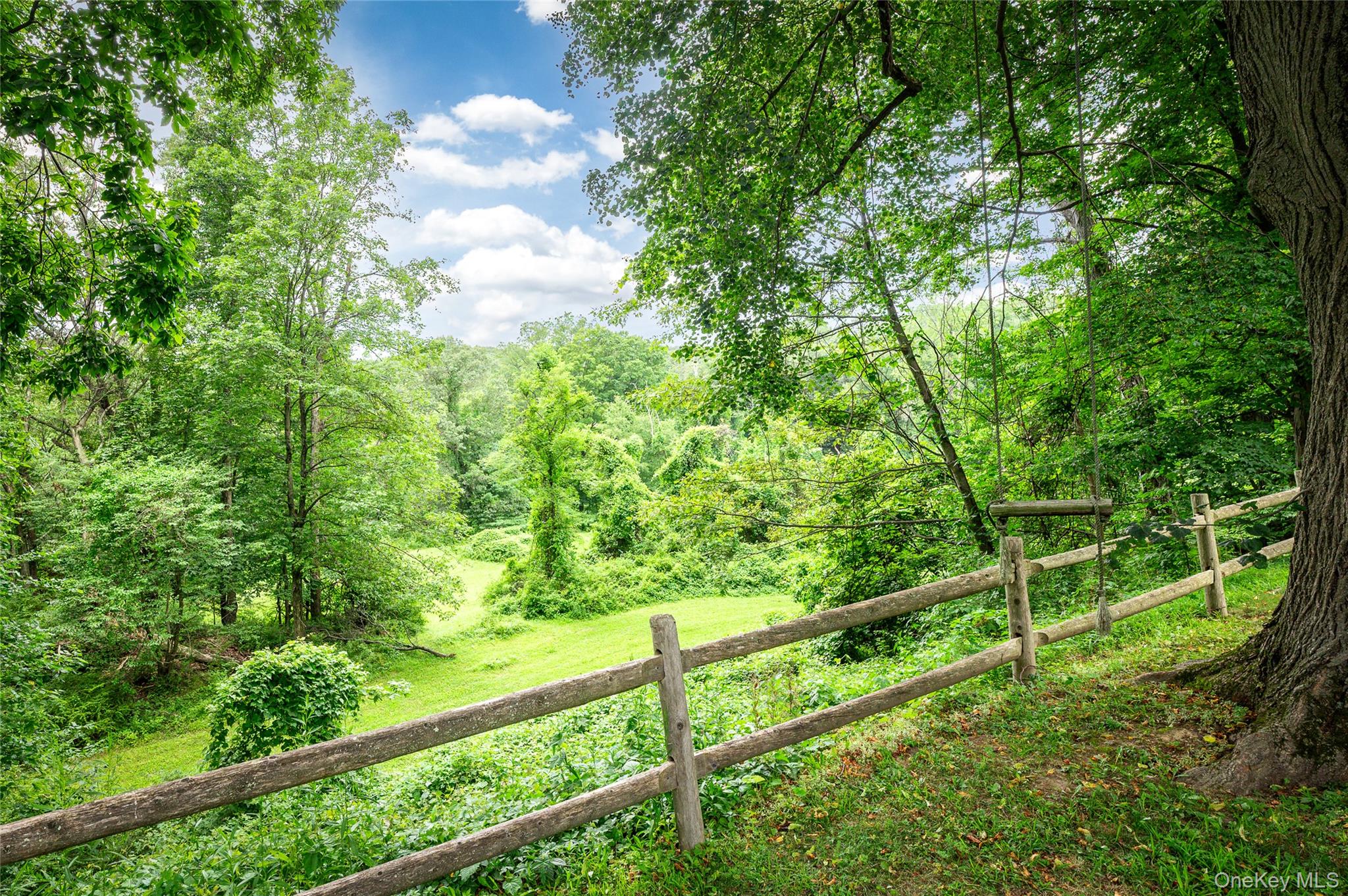 69 Whippoorwill Road, Armonk, NY 10504