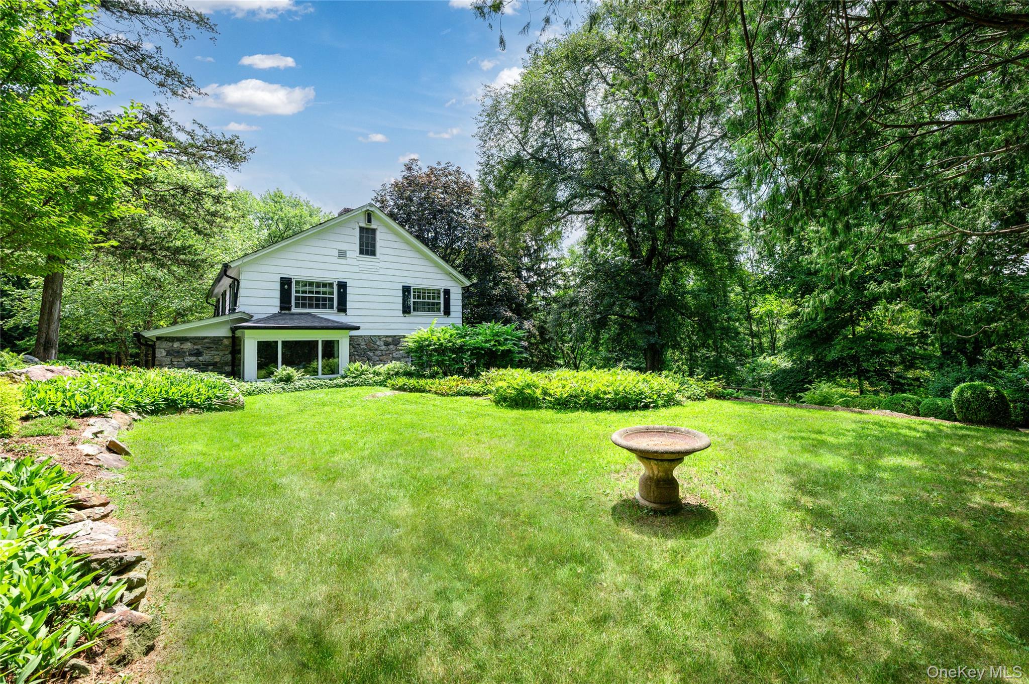 69 Whippoorwill Road, Armonk, NY 10504