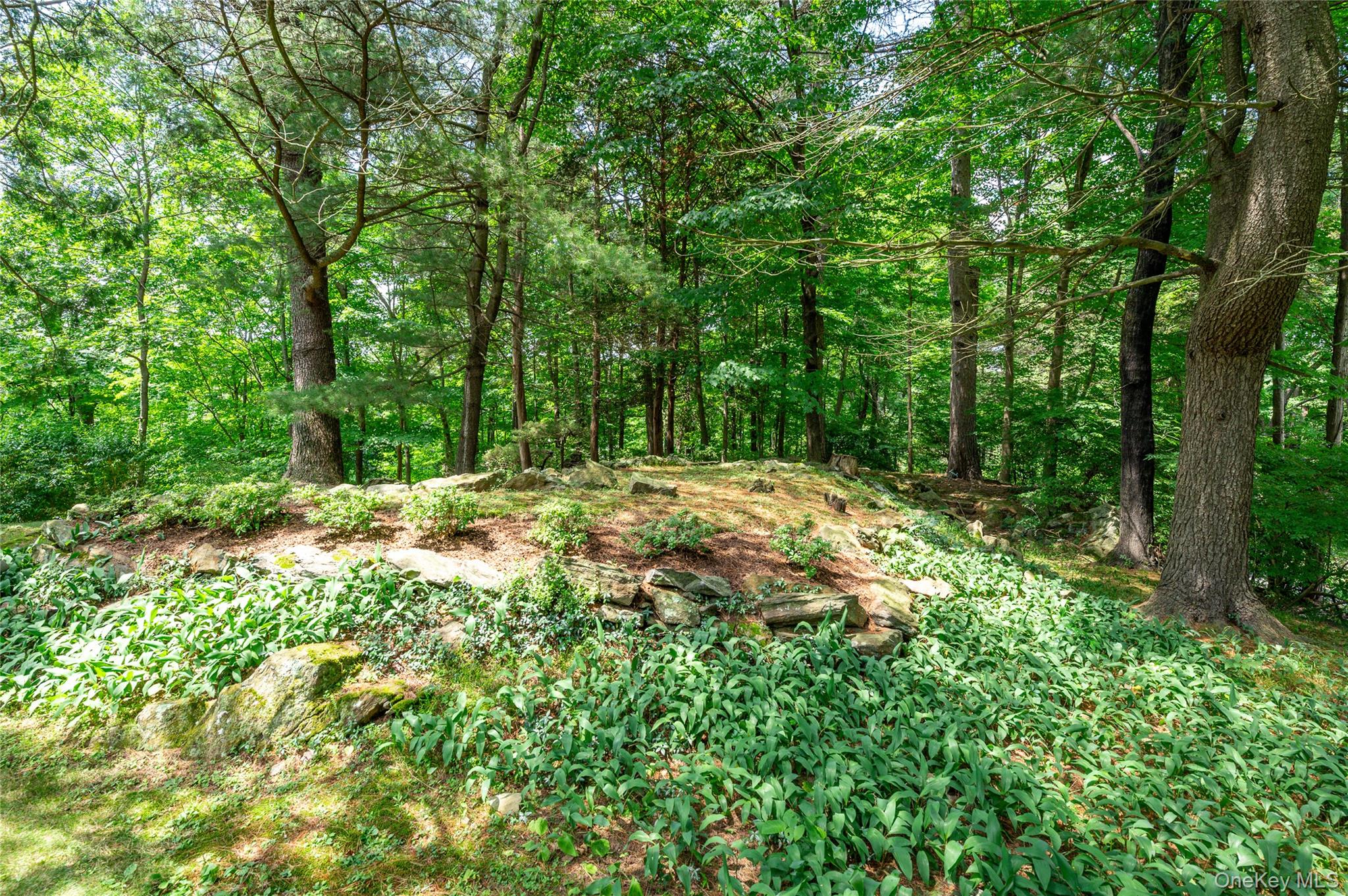 69 Whippoorwill Road, Armonk, NY 10504