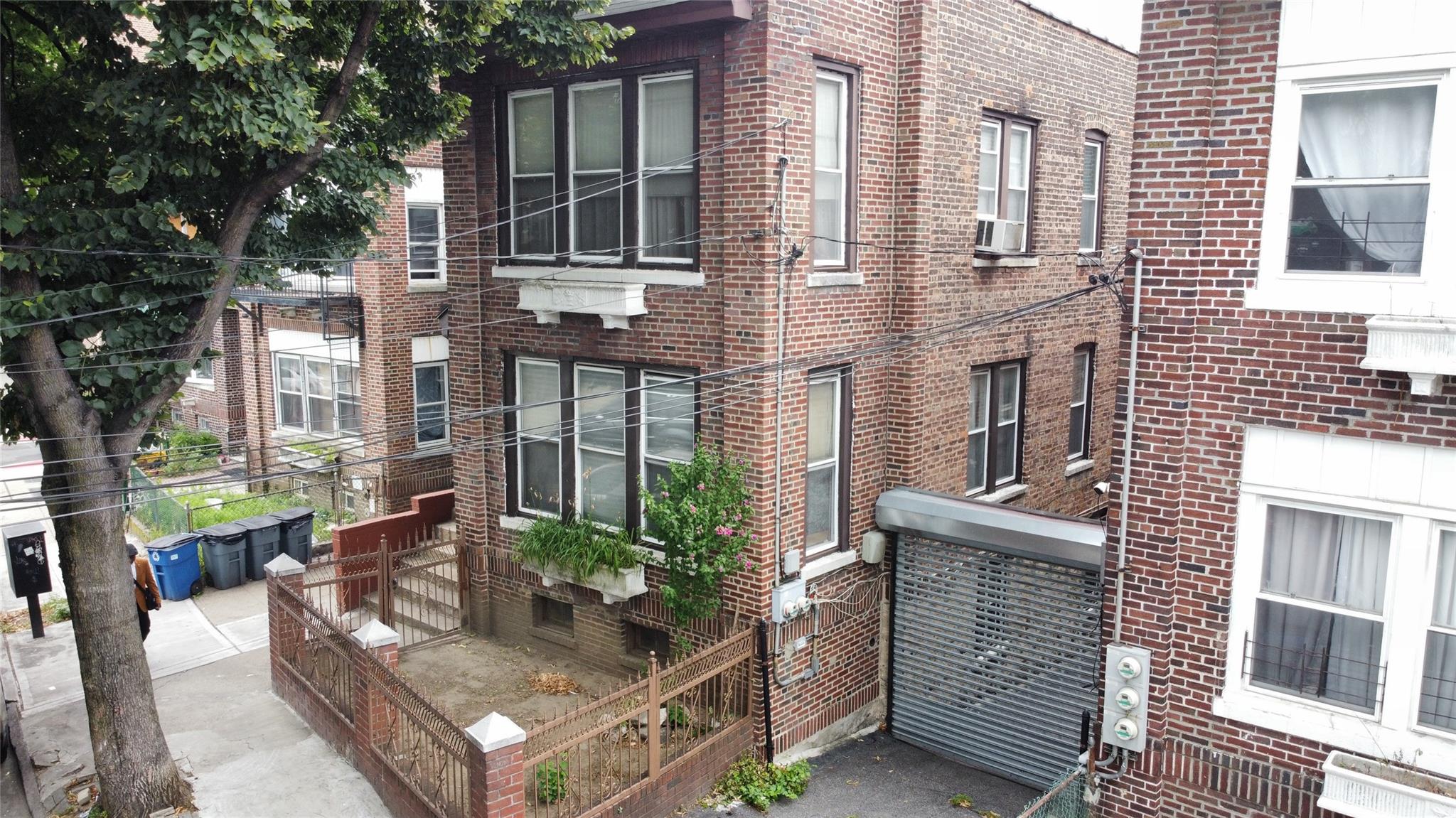 1860 Harrison Avenue, Bronx, NY 10453