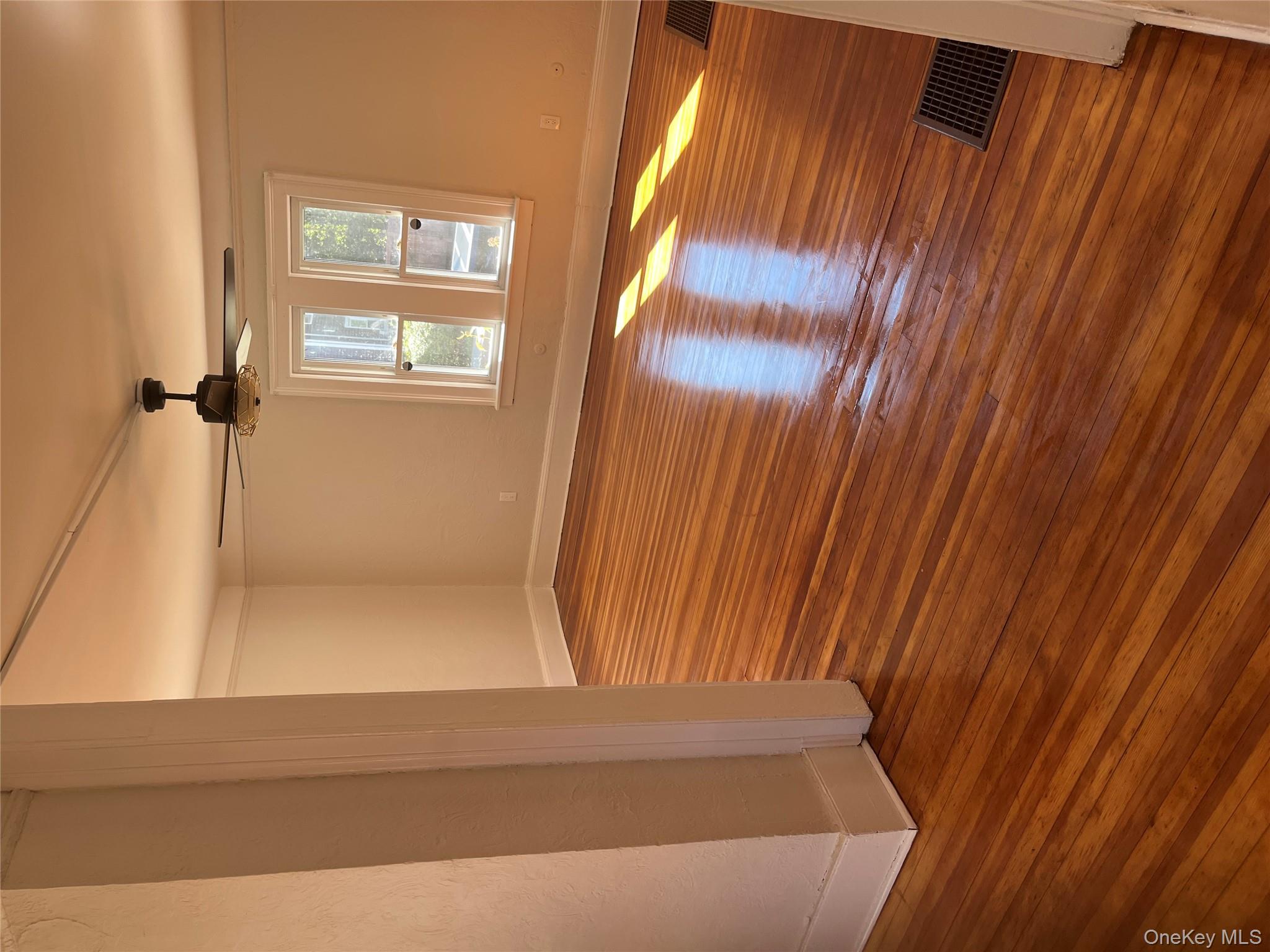 10 Vail Avenue, Beacon, NY 12508