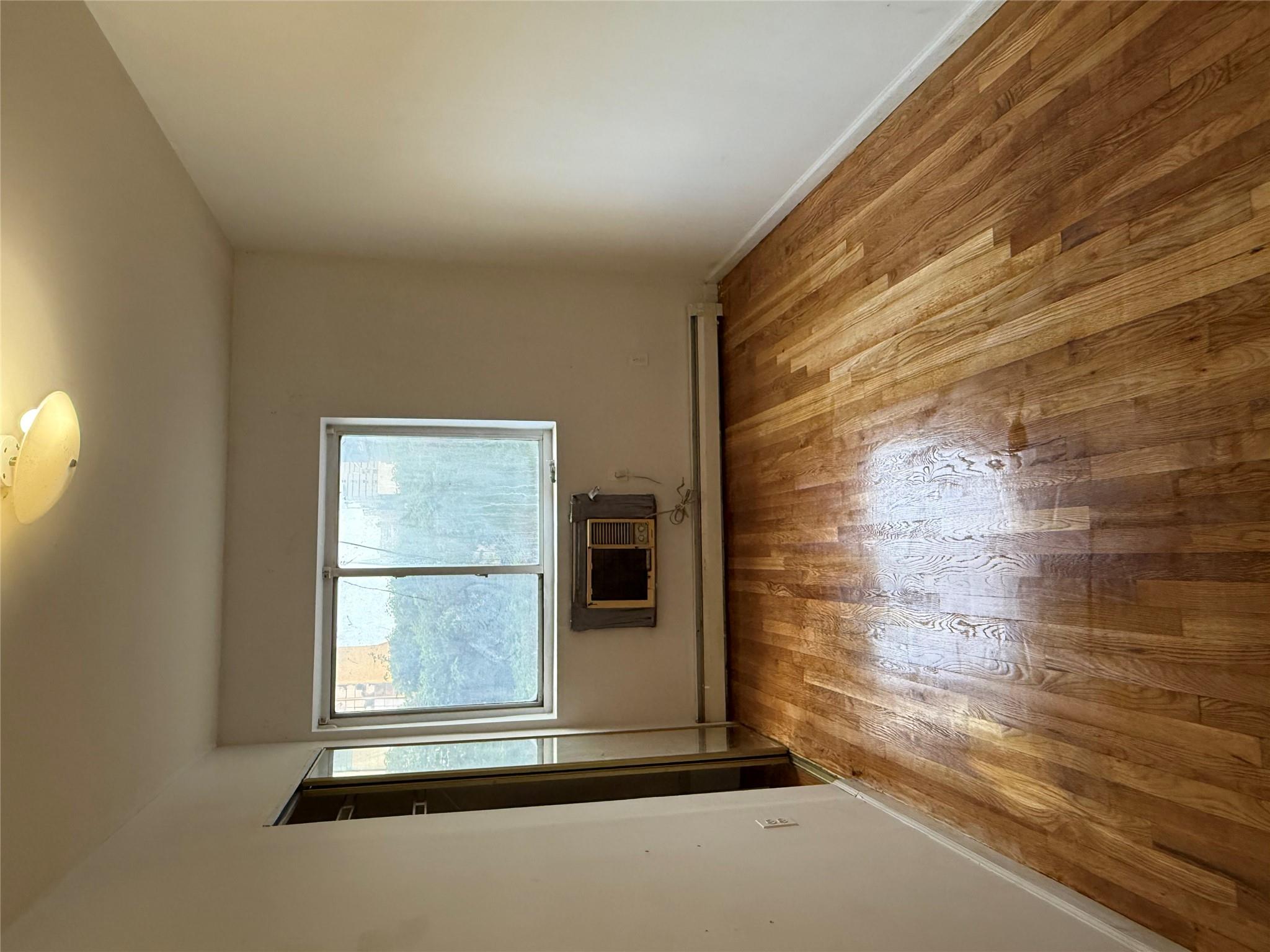 13426 35th Avenue, Flushing, NY 11354