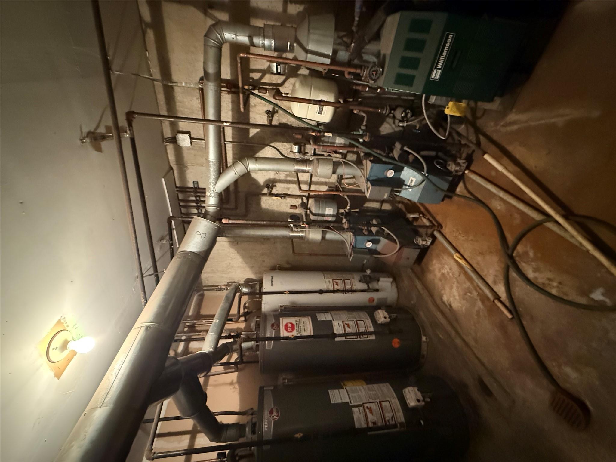 13426 35th Avenue, Flushing, NY 11354