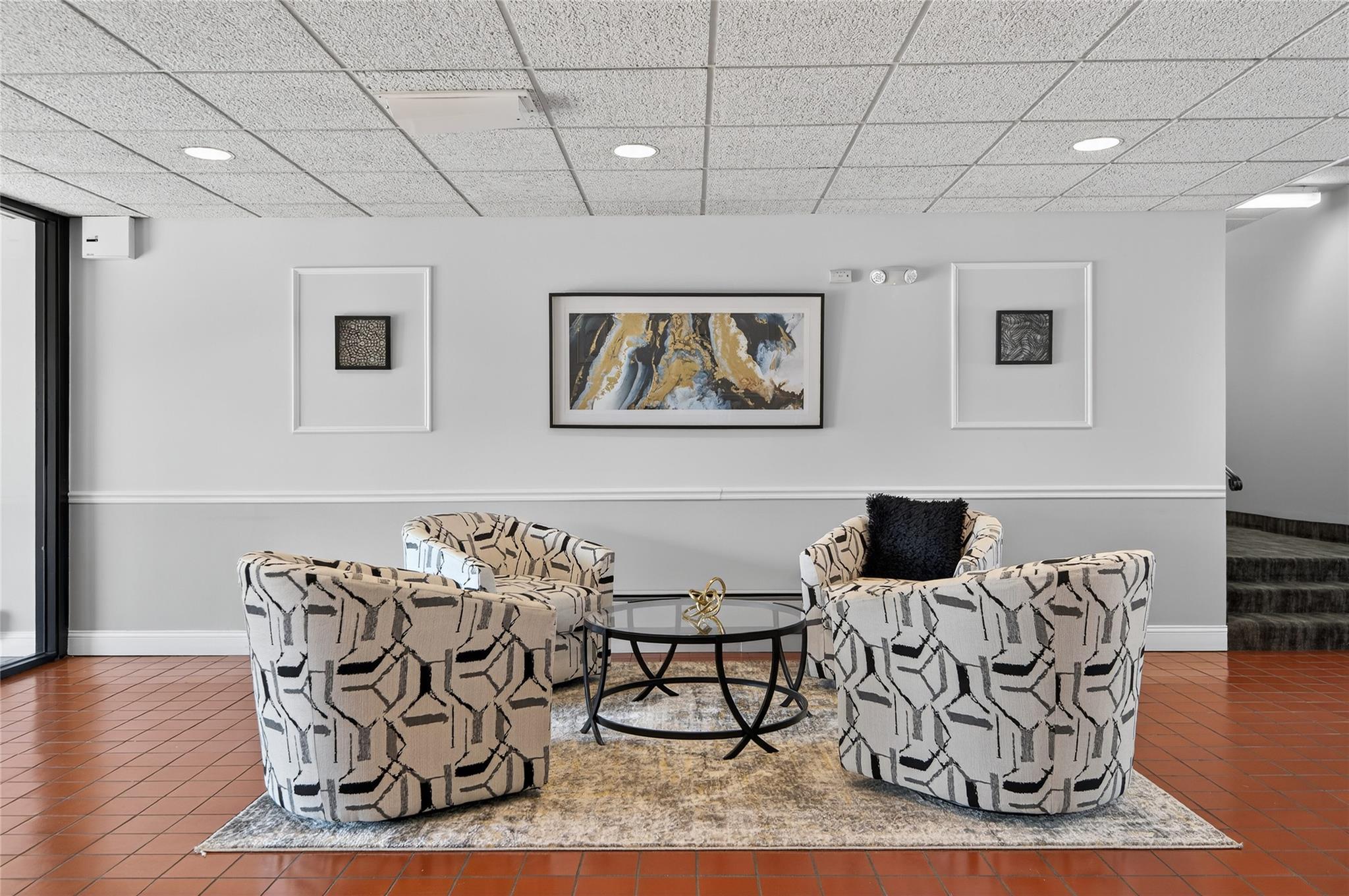 175 Maple Avenue # 5G, Westbury, NY 11590